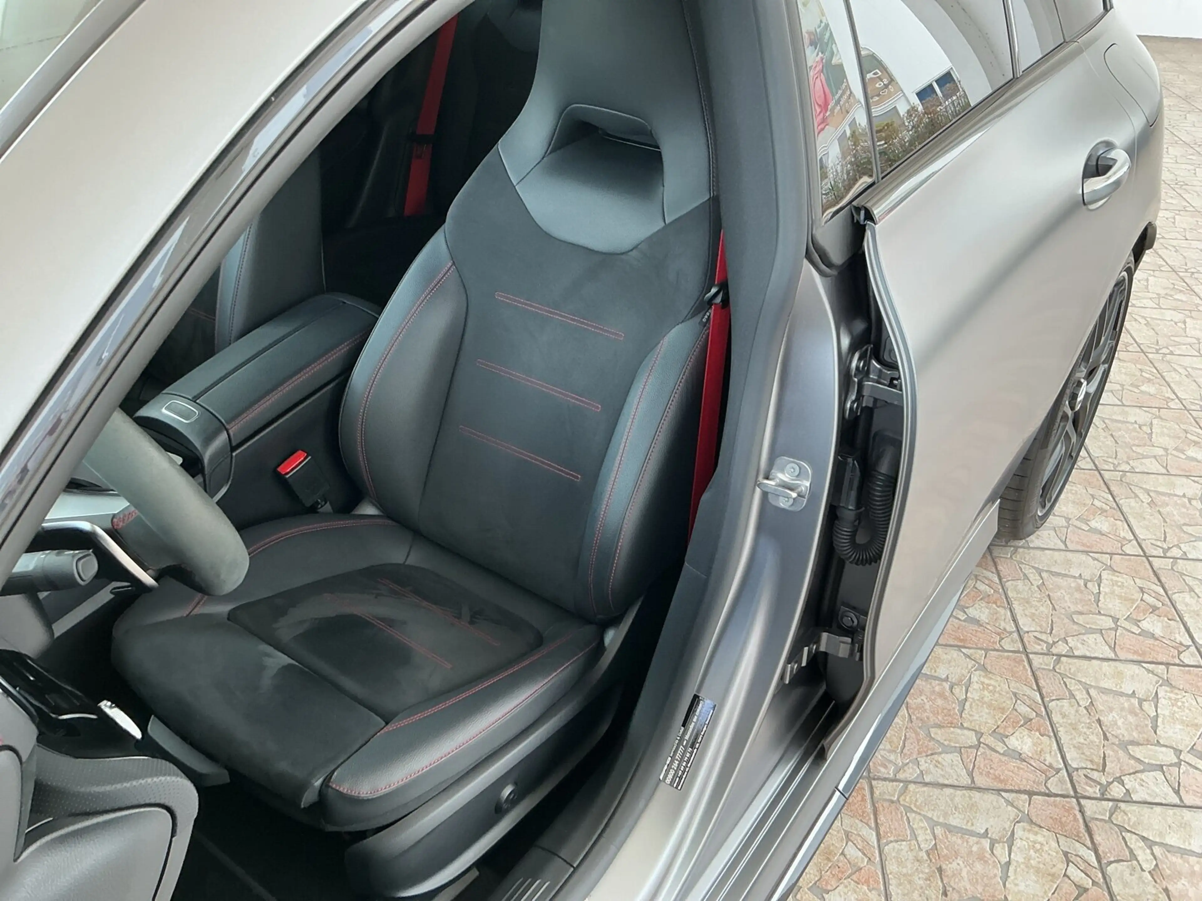 Mercedes-Benz CLA 45 AMG CLA 45 AMG S 4M+ SB Premium/Pano.-Dach/Distronic — photo 10