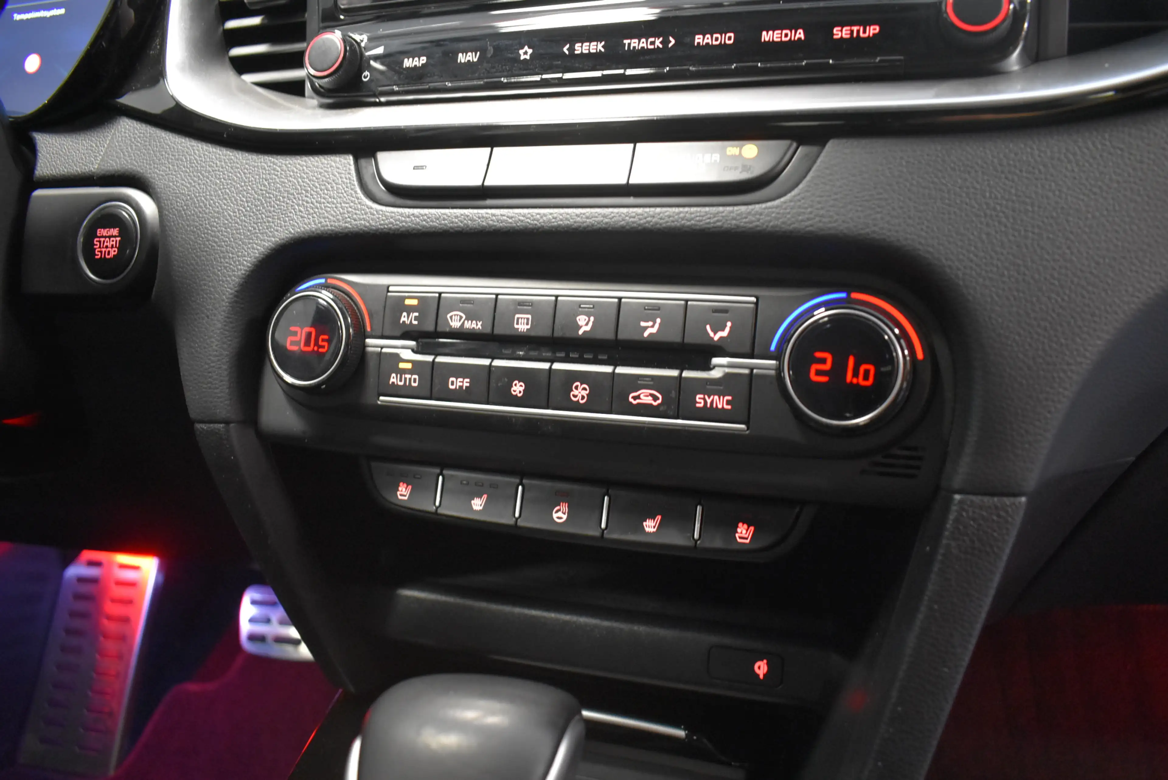 Kia Ceed SW / cee'd SW 1.6 CRDI Platinum Virtual Nav — photo 8