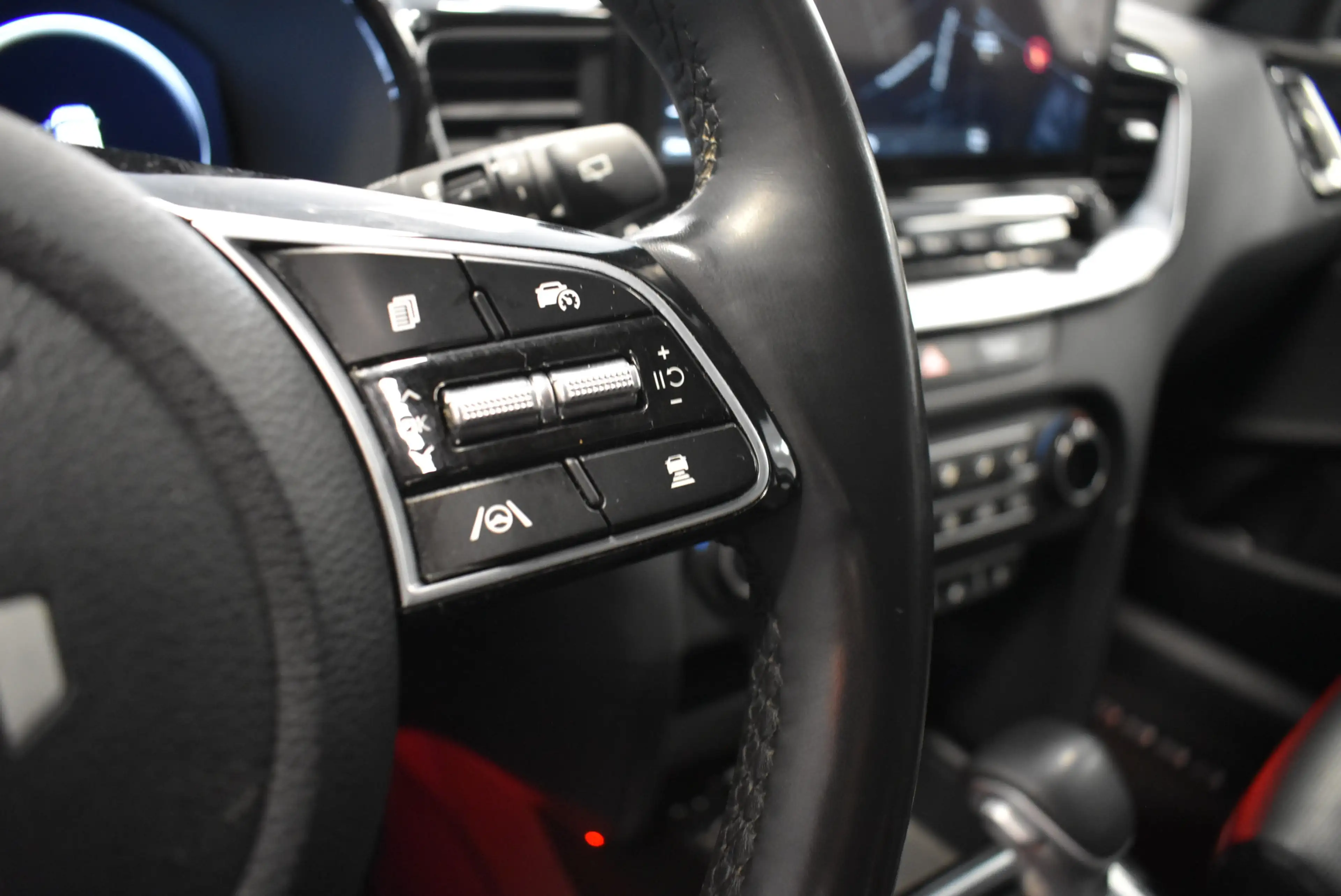 Kia Ceed SW / cee'd SW 1.6 CRDI Platinum Virtual Nav — photo 13