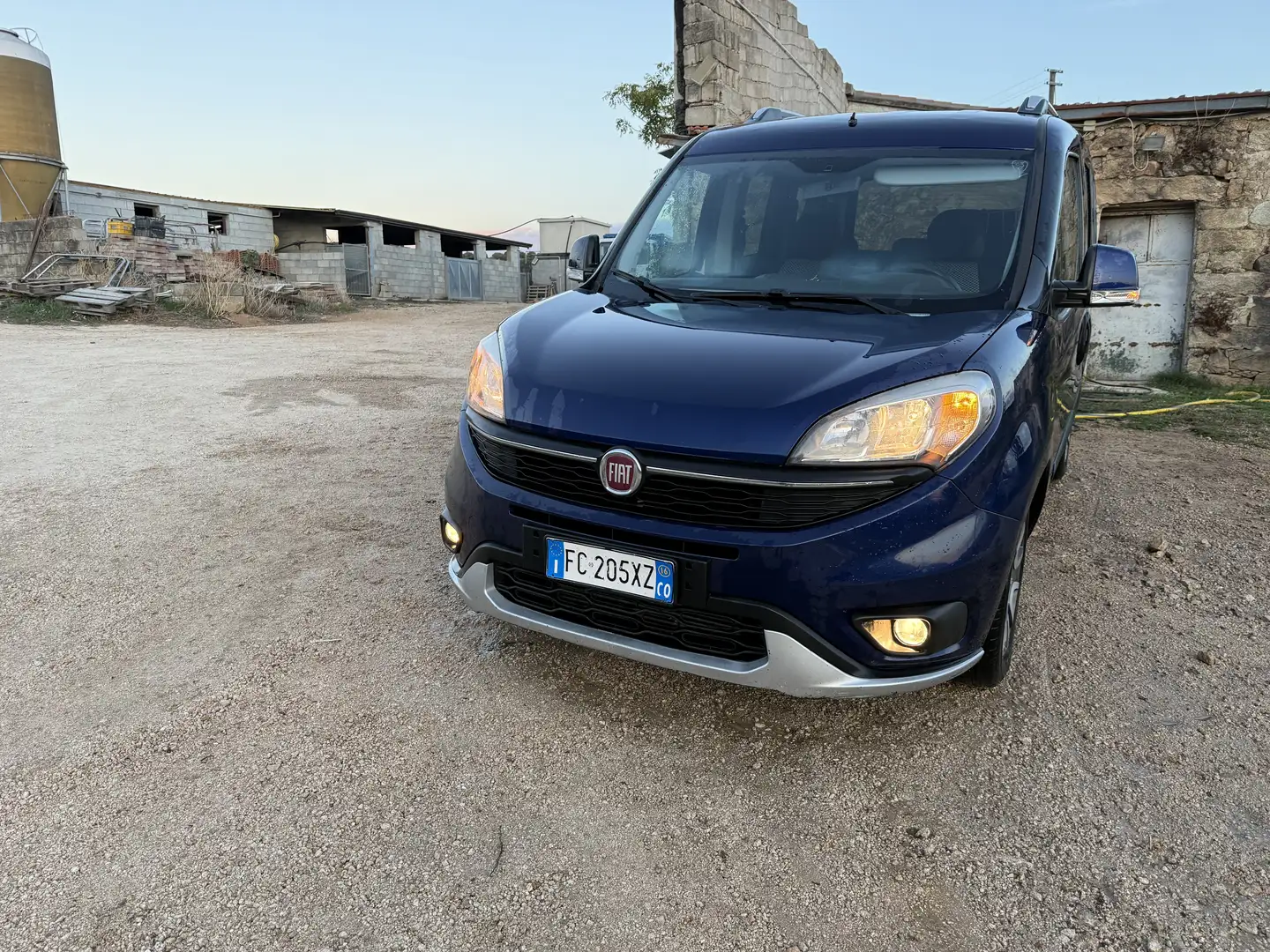 Fiat Doblo 1.6 mjt 16v Trekking 95cv - 1