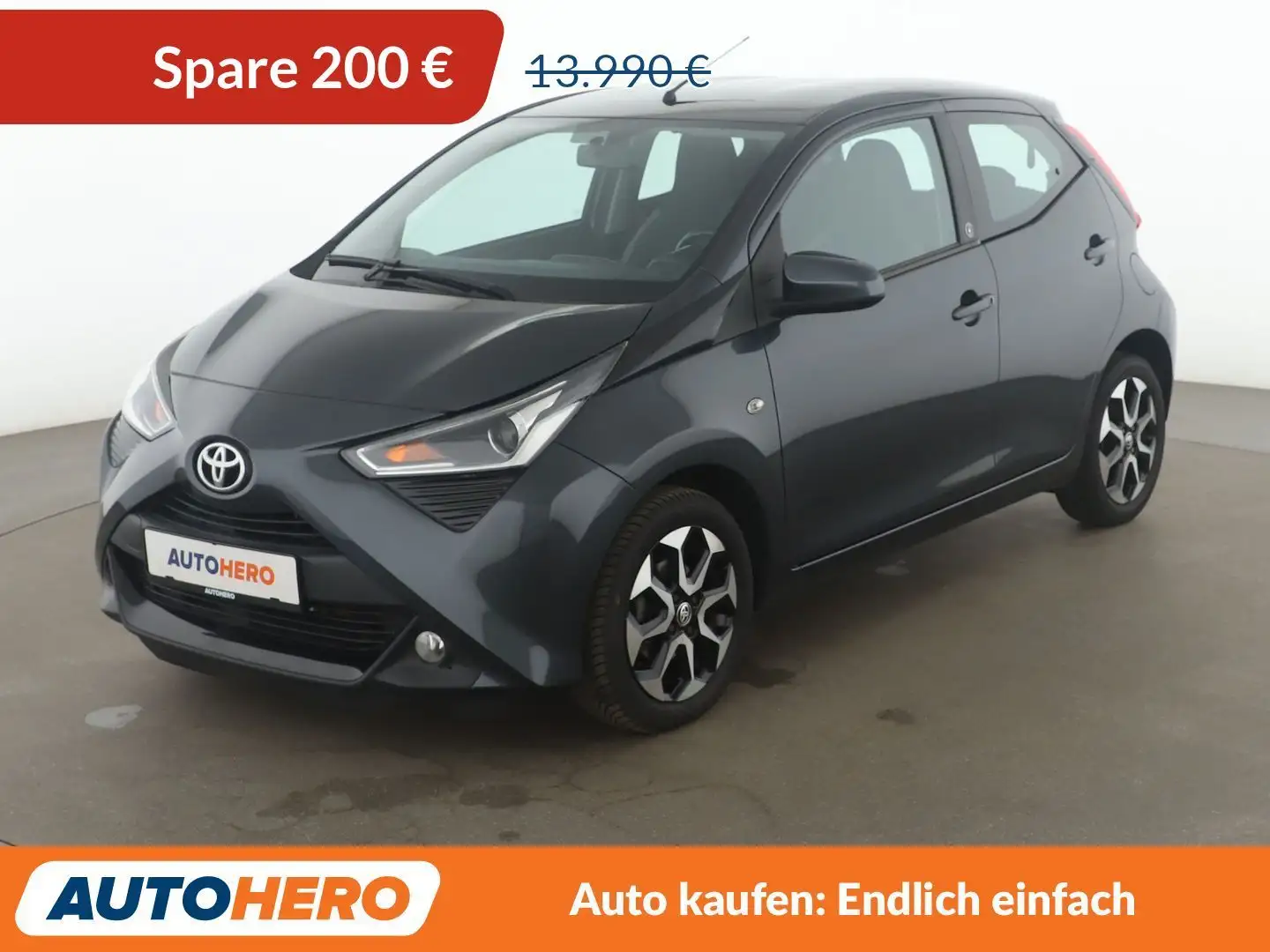 Toyota Aygo 1.0 x-play Team D Aut*CAM*KLIMA*GARANTIE* Grau - 1