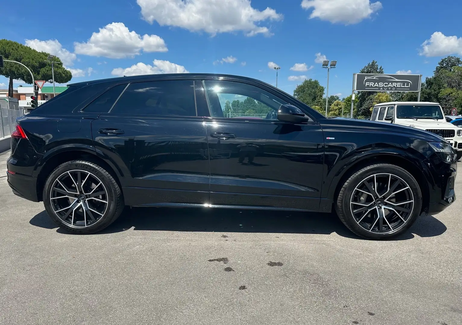 Audi Q8 50 3.0 tdi mhev Sport quattro /TETTO/22"/km doc. Schwarz - 2