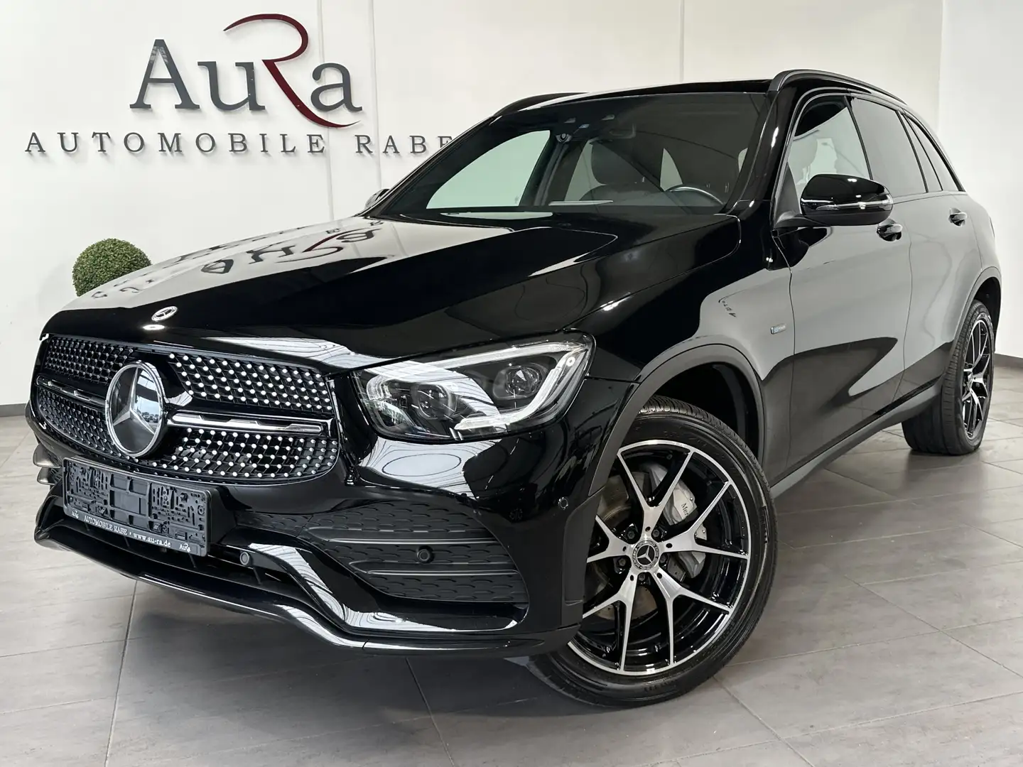 Mercedes-Benz GLC 300 4M AMG-Line NAV+LED+PANO+CARPLAY+20ZOLL Schwarz - 2