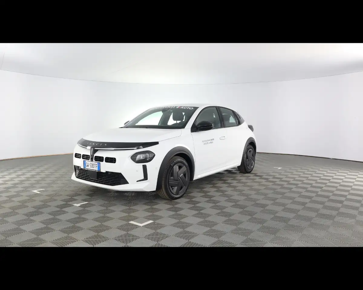 Lancia Ypsilon 2026