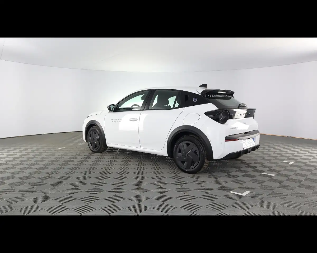 Lancia Ypsilon 2026 — фото 14