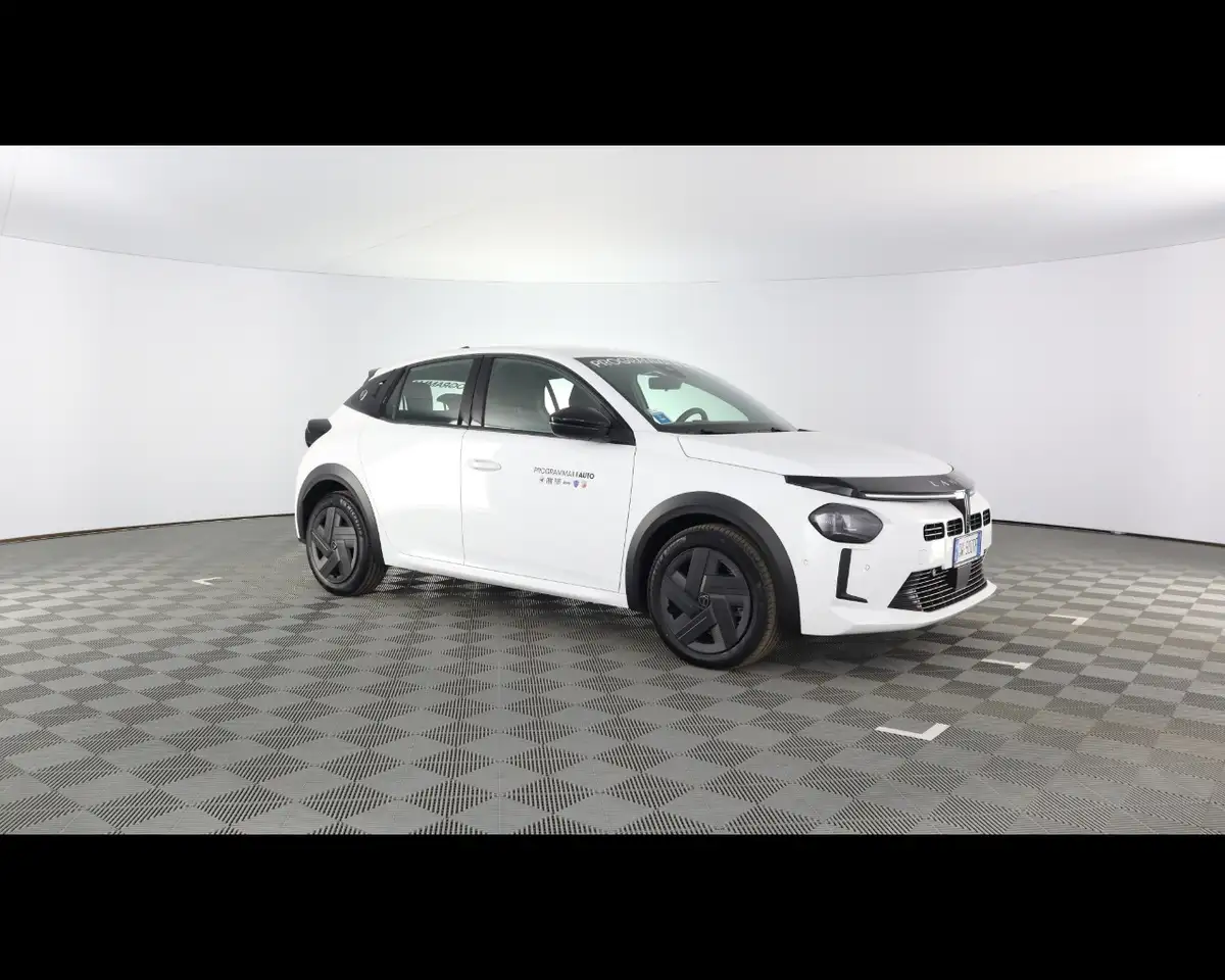 Lancia Ypsilon 2026 — фото 6