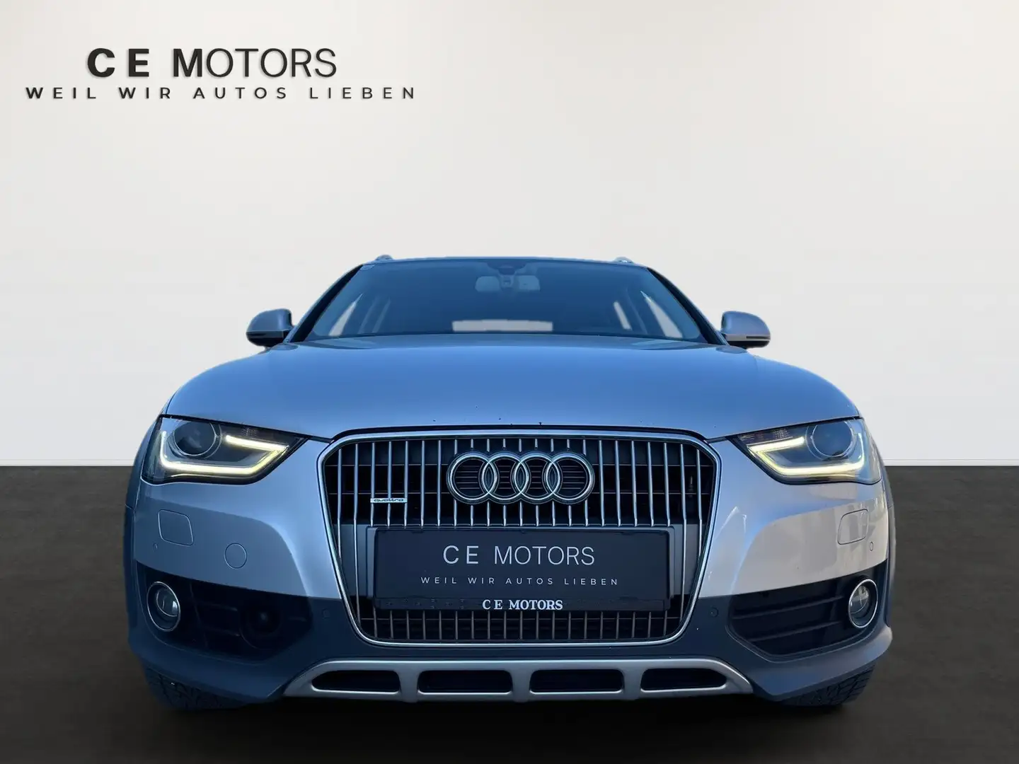 Audi A4 allroad 2.0 TFSI | Pickerl 01.2026 | Guter Zustand Stříbrná - 2
