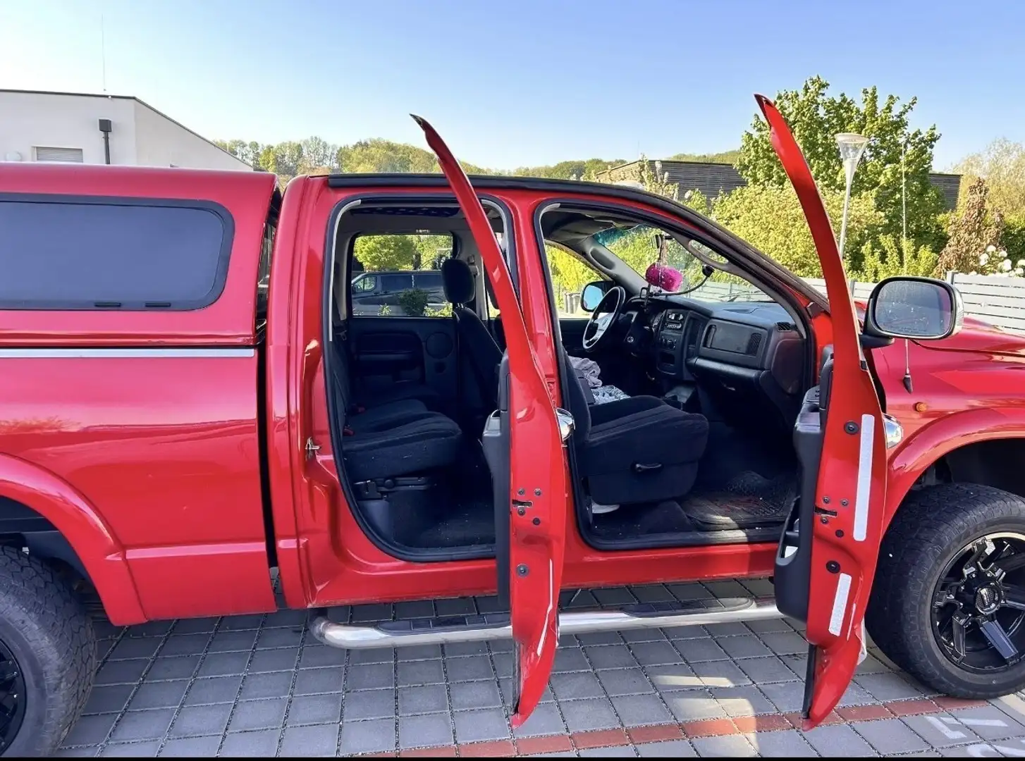 Dodge RAM 1500 mit Hardtop, nicht fahrbereit - 2