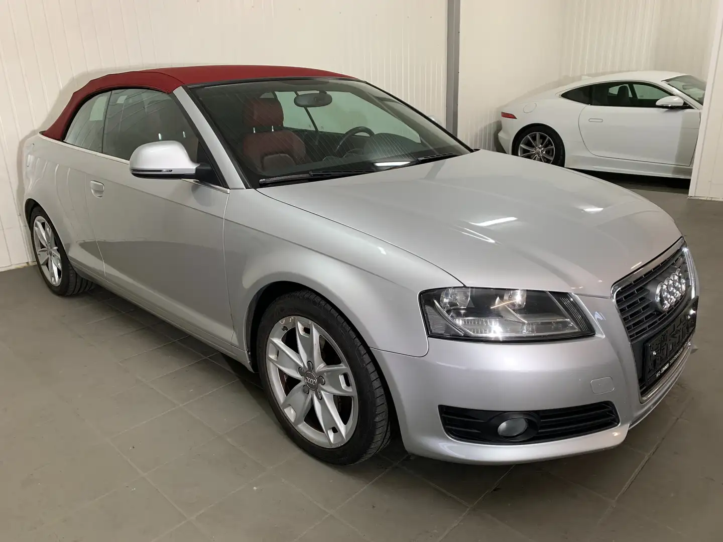 Audi A3 Cabriolet 2,0 TDI Ambition DPF S-tronic Ambition Silber - 2