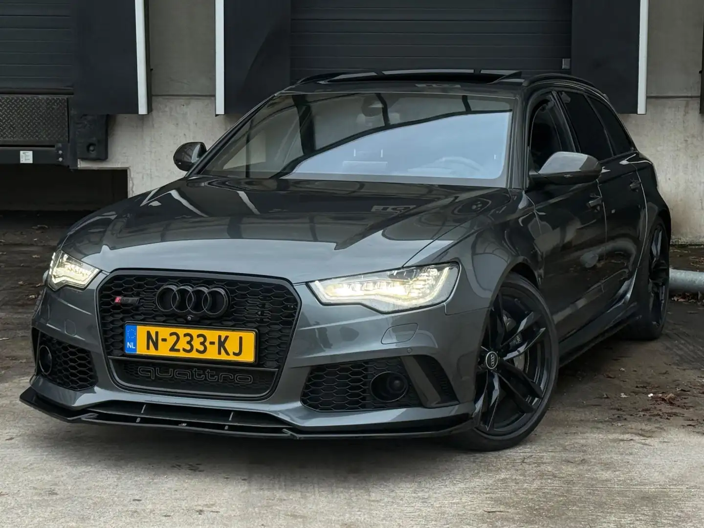 Audi RS6 Avant 4.0 TFSI RS 6 quattro 920PK/KERAMISCH/MASSAG Gris - 2