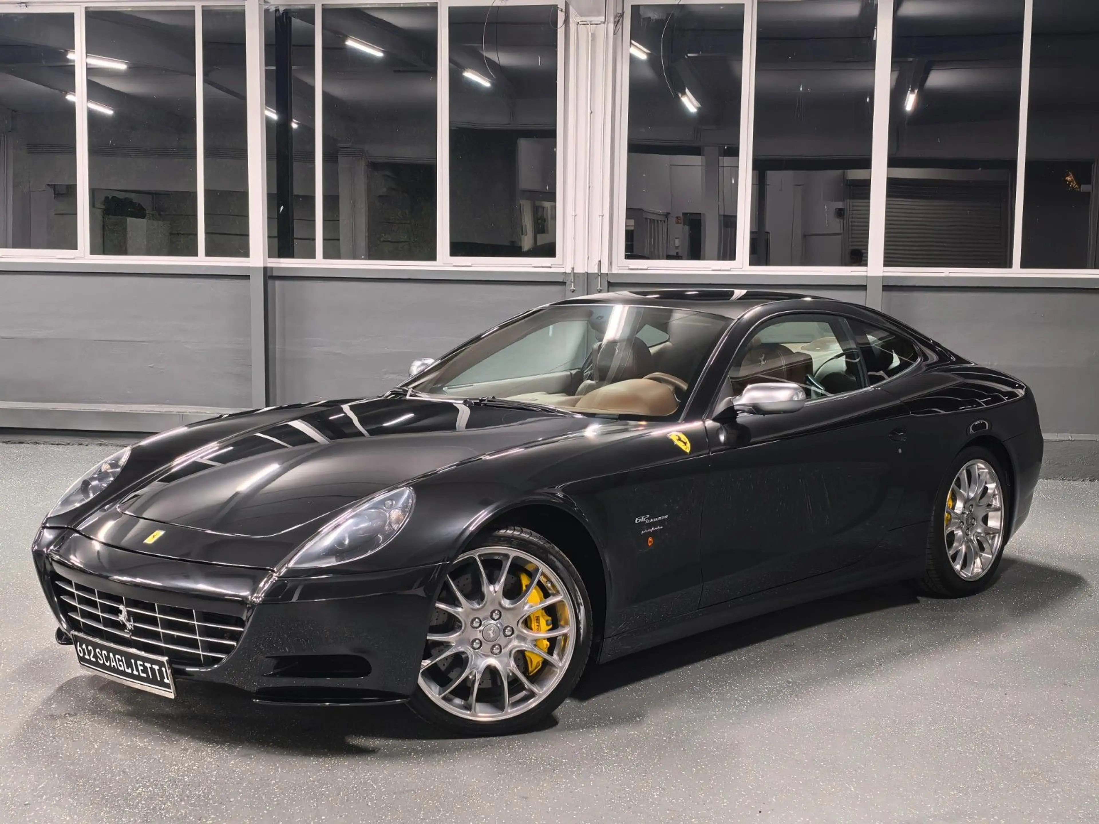 Ferrari 612 SCAGLIETTI ATELIER | ONE TO ONE | NP 318 T € — photo 5