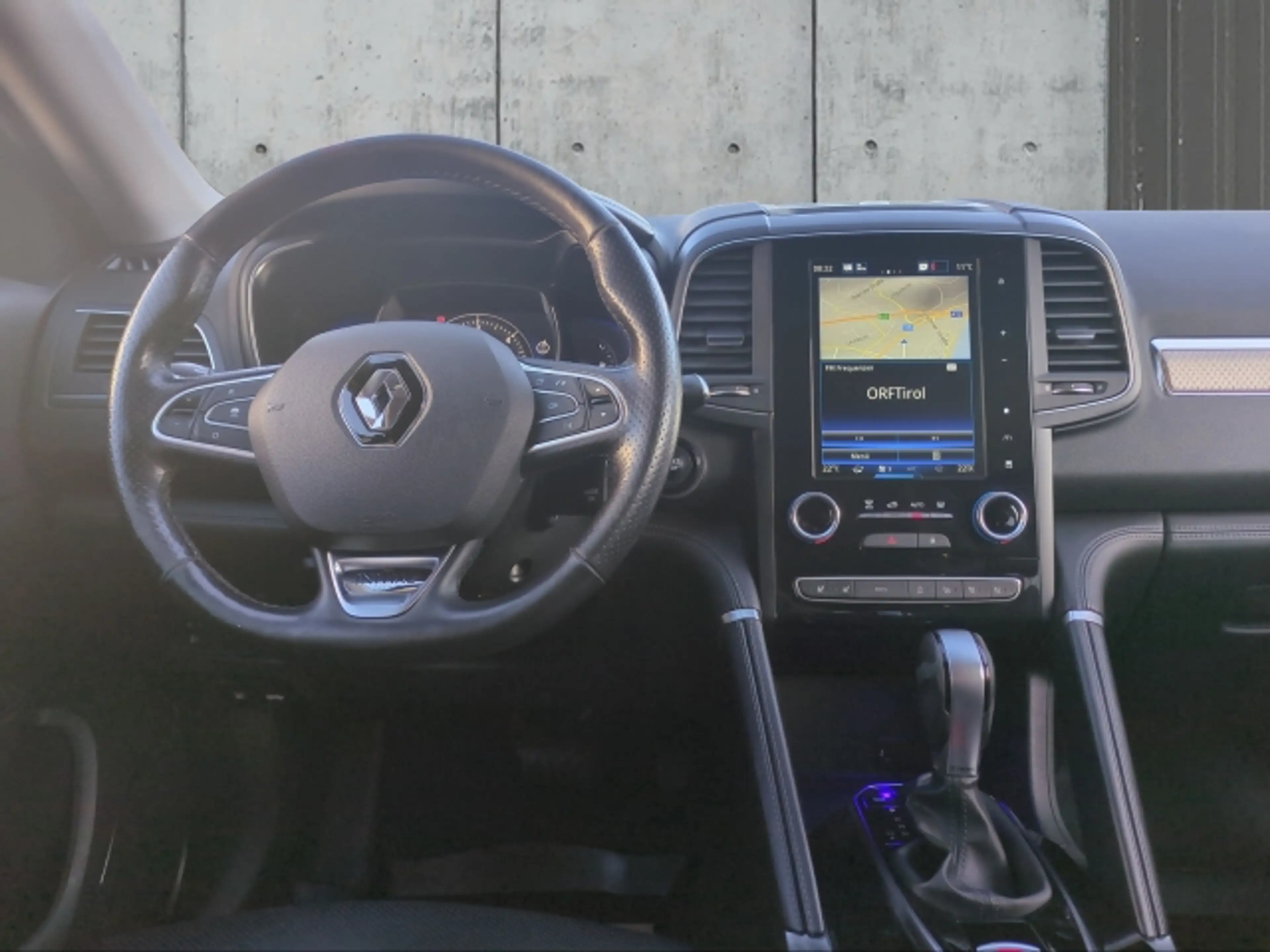 Renault Koleos Initiale X Tronic dci — photo 12