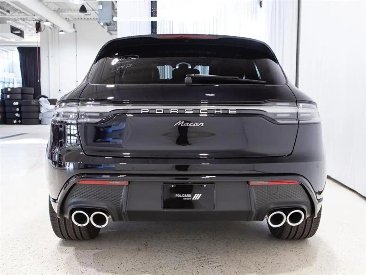 Porsche Macan снимка Porsche Macan