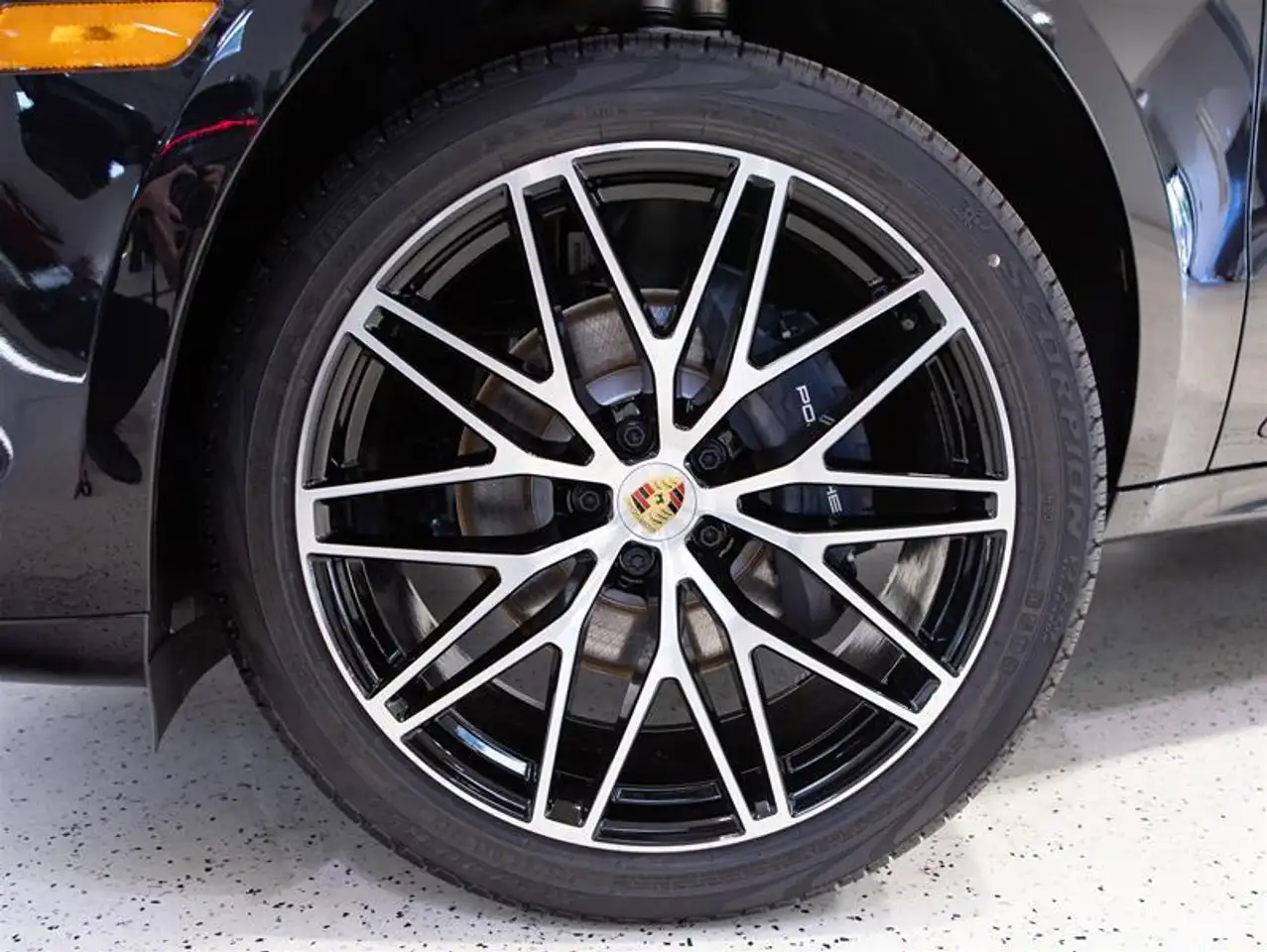 Porsche Macan снимка Porsche Macan