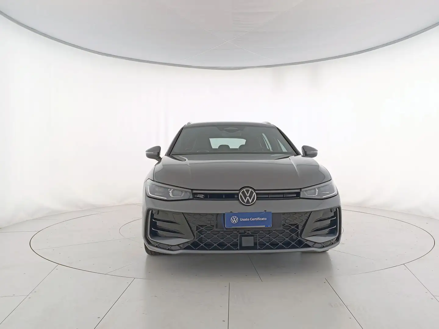 Volkswagen Passat Variant 2.0 tdi scr r-line 150cv dsg Grigio - 2