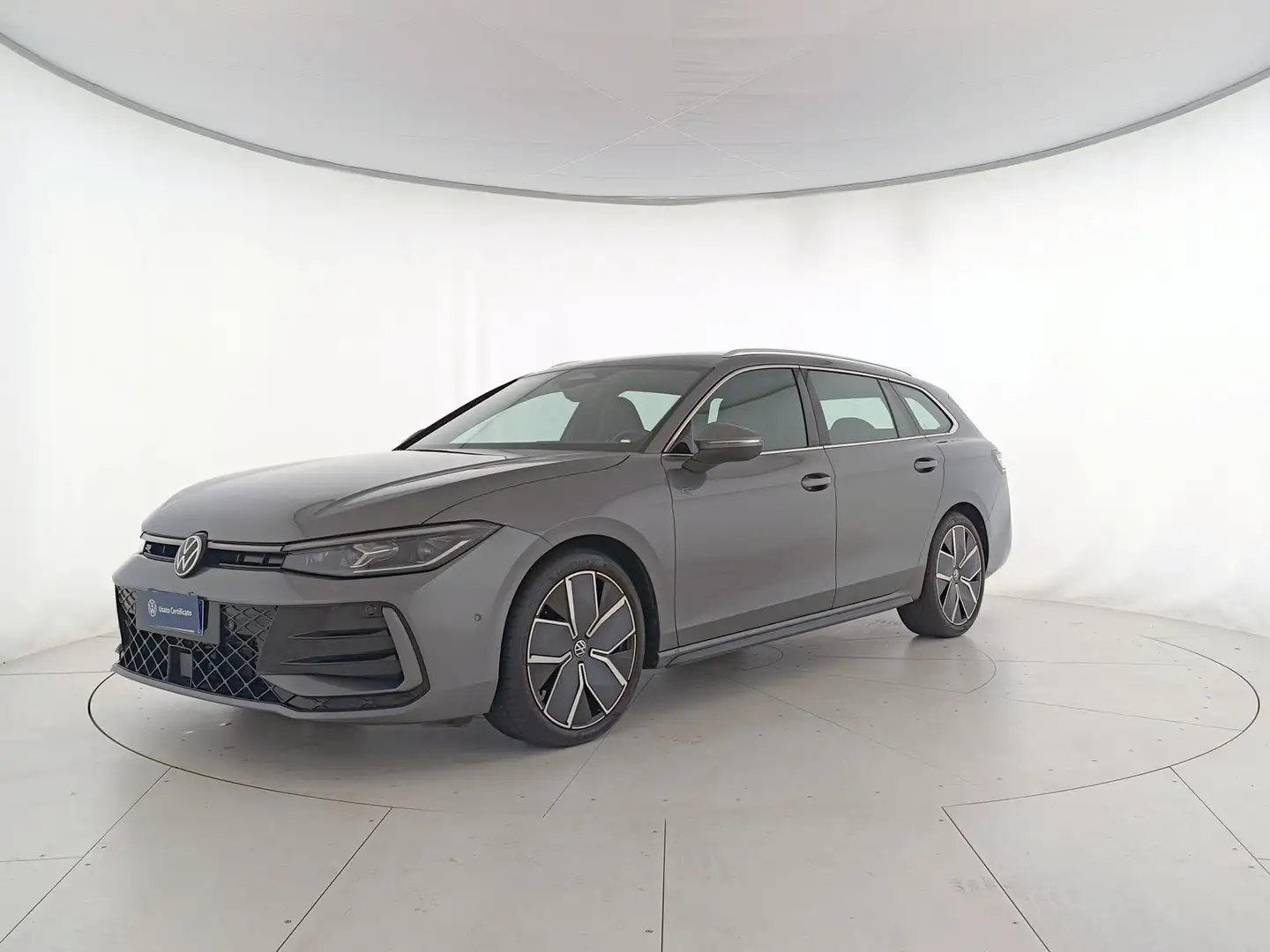 Volkswagen Passat Variant 2.0 tdi scr r-line 150cv dsg Grigio - 1