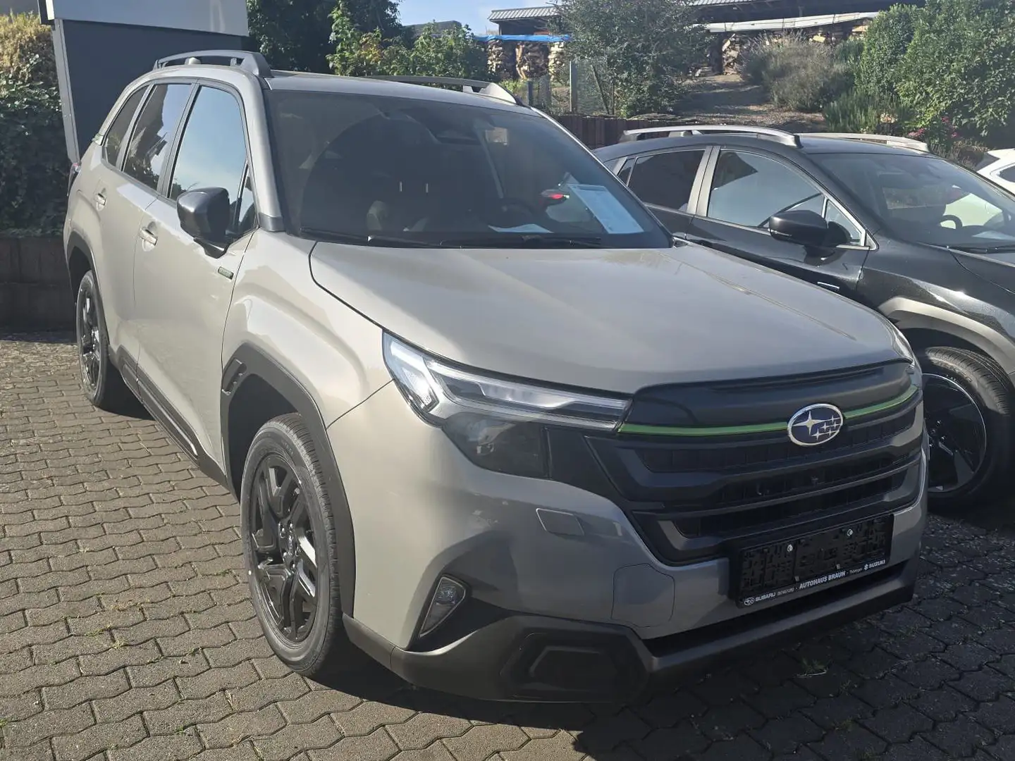 Subaru Forester Forester 2.0ie Lineartronic Exclusive Cross Gris - 1