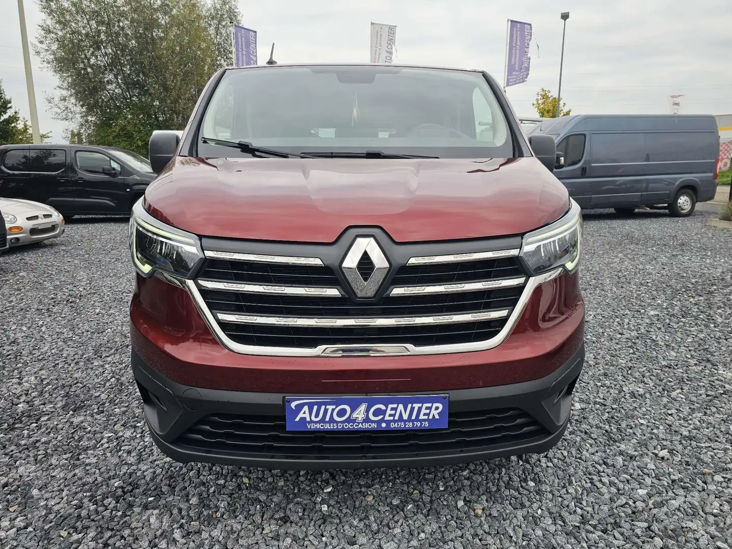 Renault Trafic Grand Passenger 2.0 Blue dCi // GARANTIE 1 AN // Rouge - 2