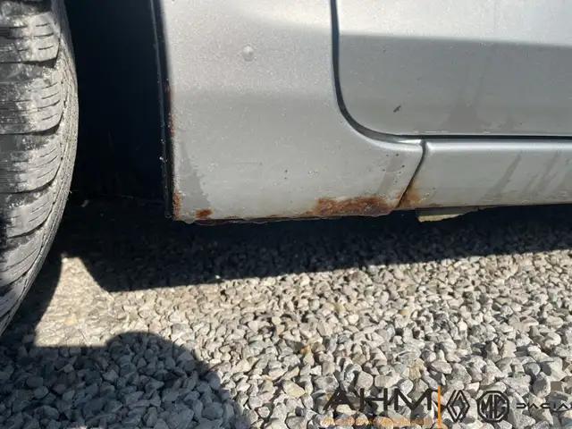Ford Fiesta view 9
