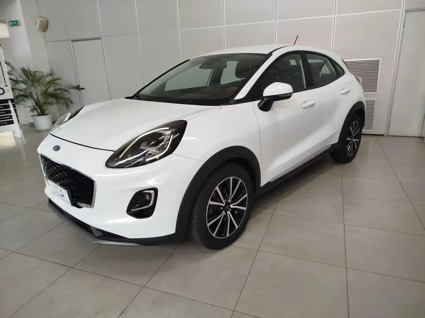 Ford Puma 1.0 EcoBoost Hybrid 125 CV S&S Titanium Wit - 2