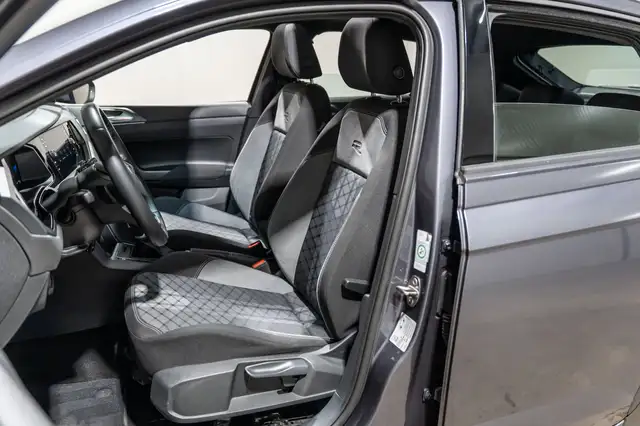 Volkswagen Taigo view 16