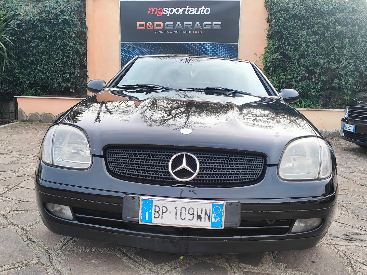 Mercedes-Benz SLK 230 SLK 230 k auto crna - 2