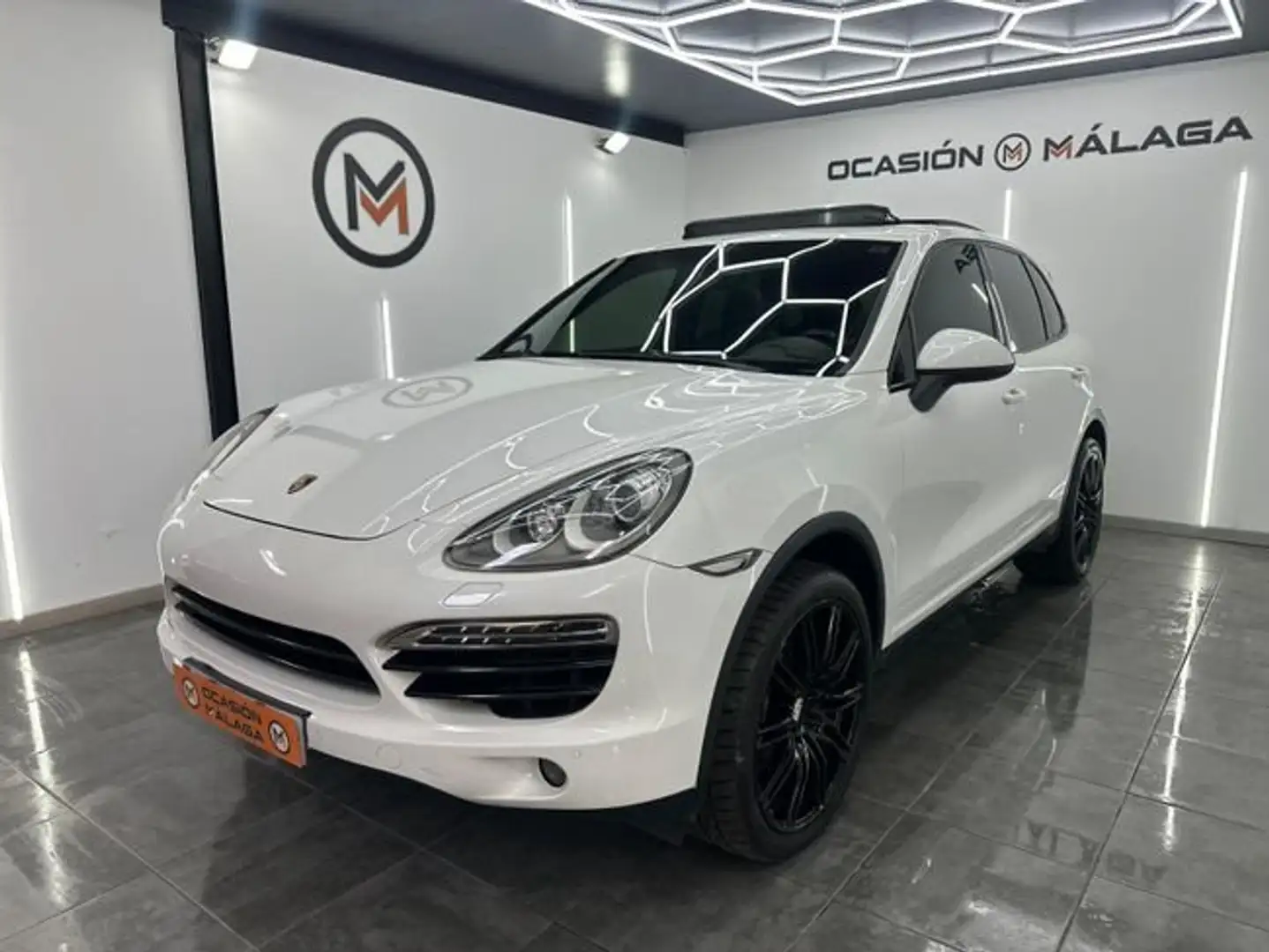 Porsche Cayenne 3.0 TD Platinum Edition Tiptronic Nacional Full Eq Blanco - 1