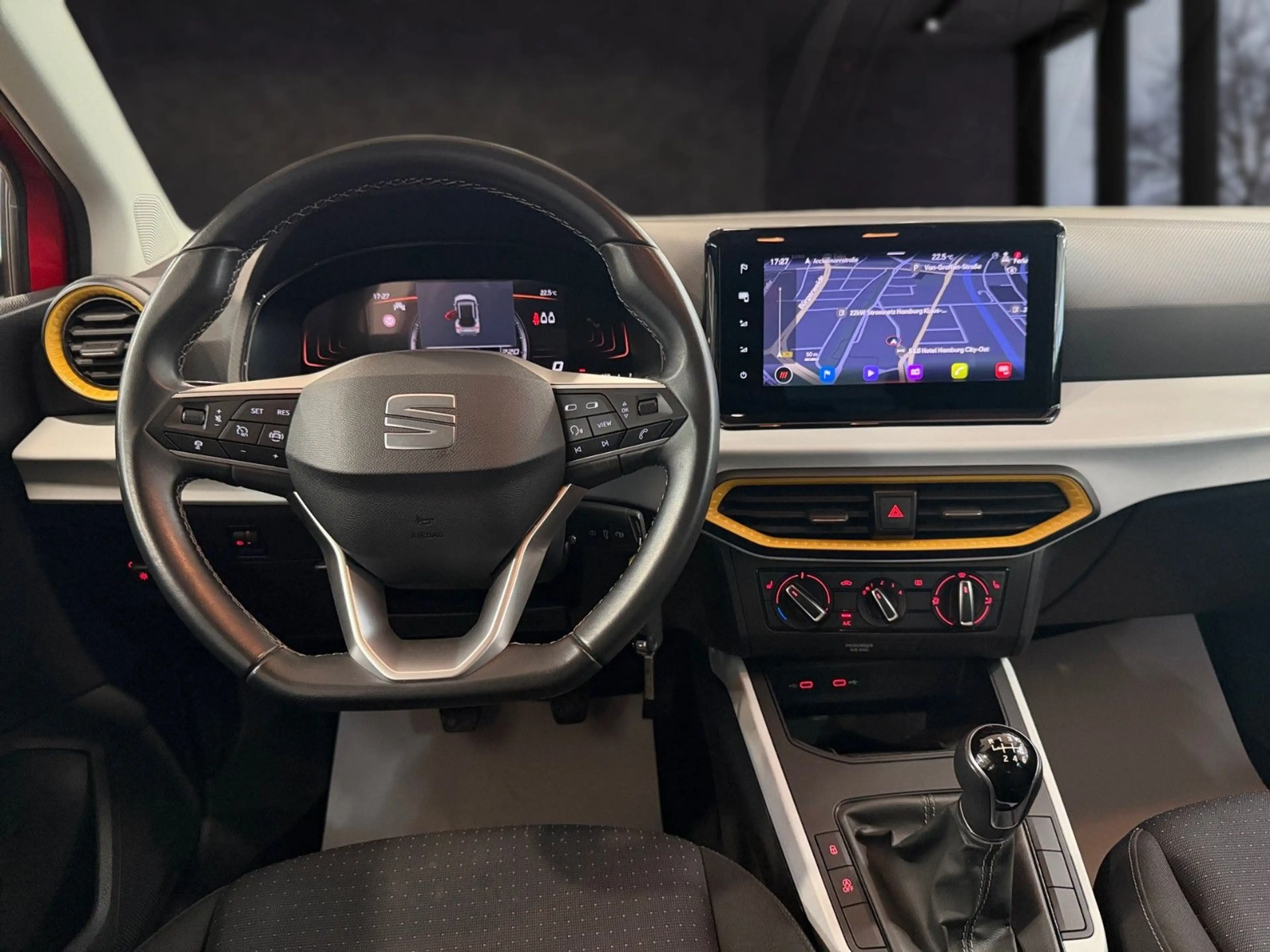 SEAT Arona Style*Navi*LED*Sitzheizung*AHK* — photo 12