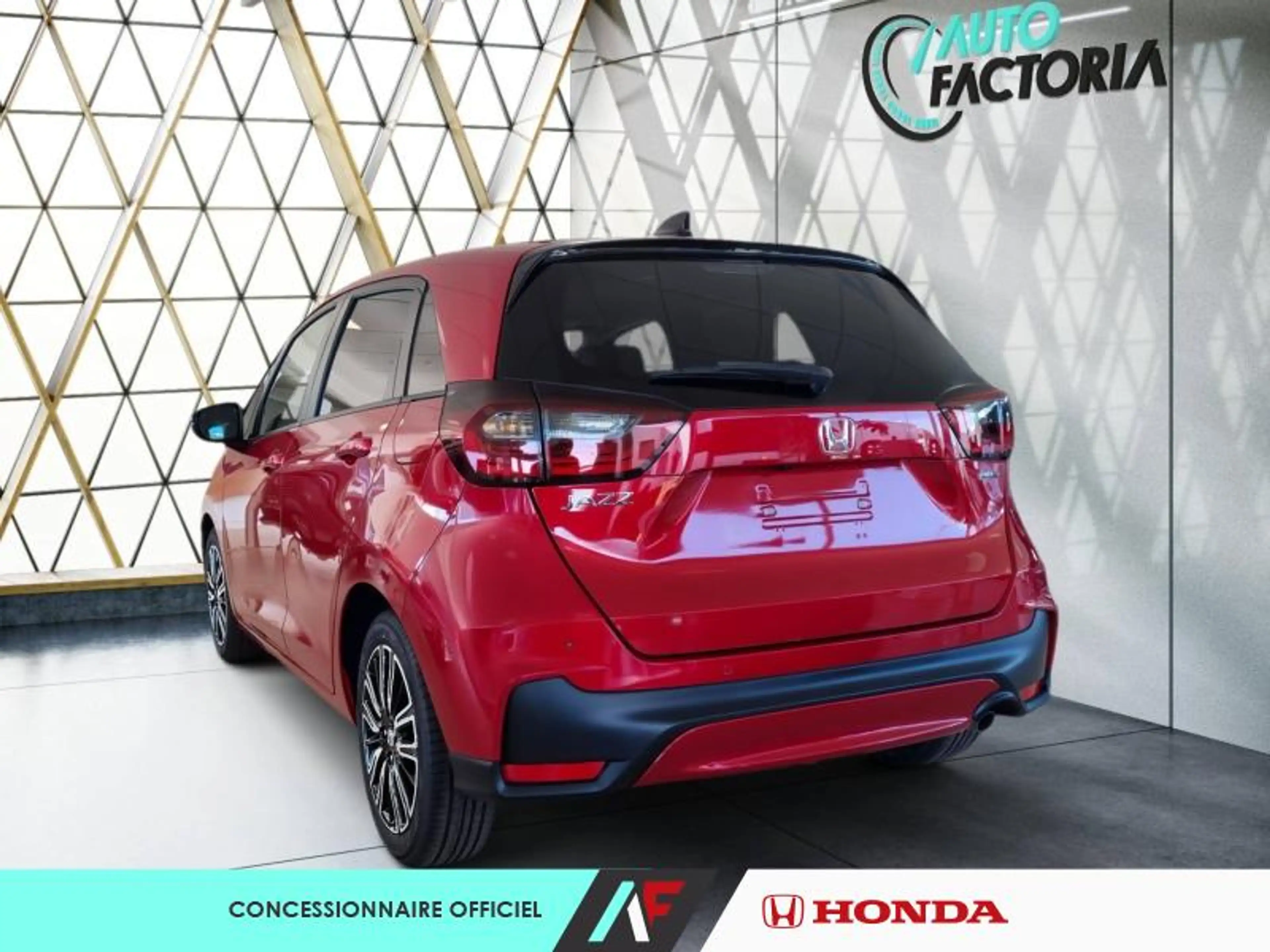 Honda Jazz 1.5 i-MMD 122ch e:HEV Advance Standard — photo 2