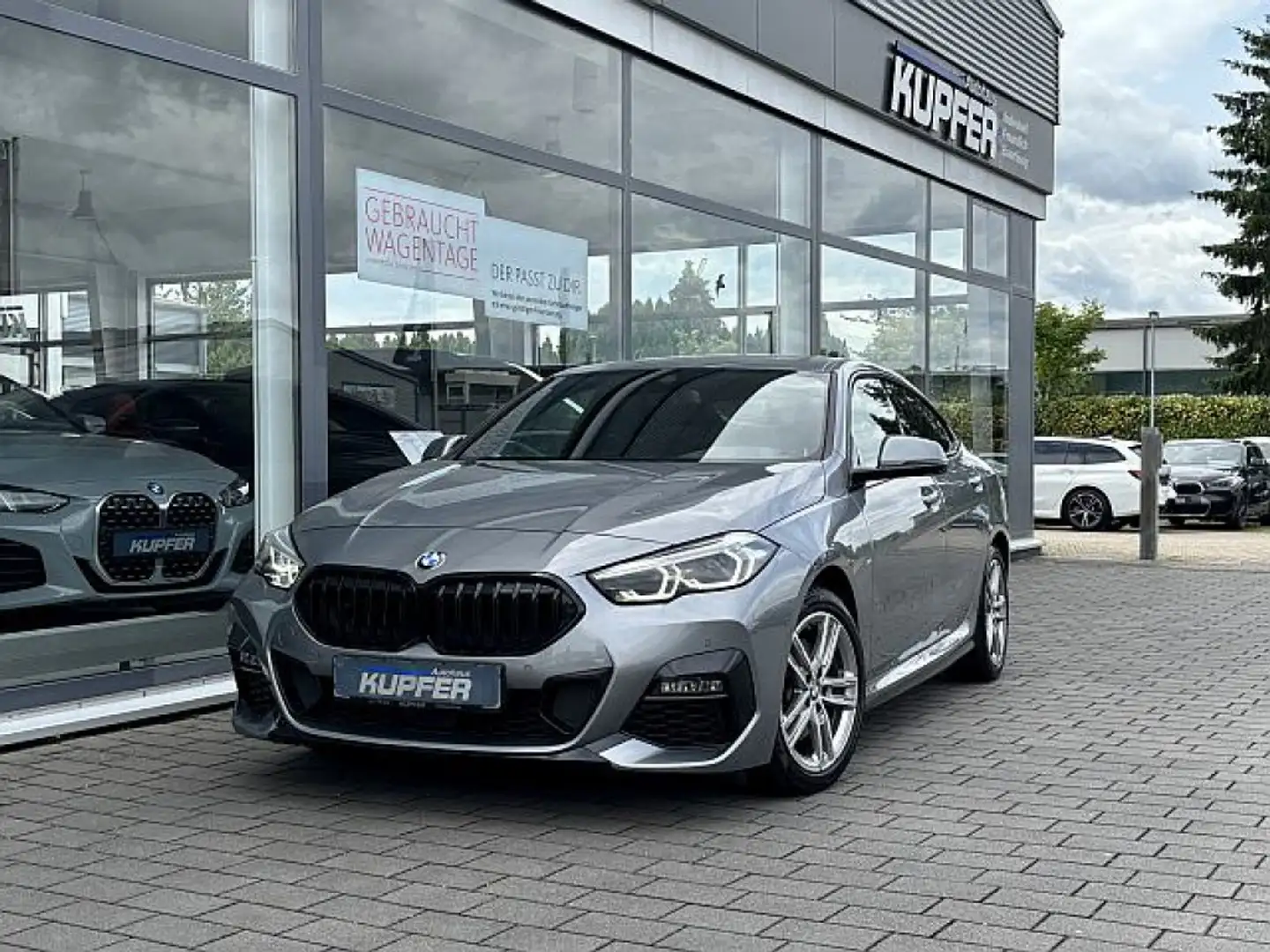 BMW 218 i M Sportpaket °Leder*ACC°AHK-RfK Grau - 1