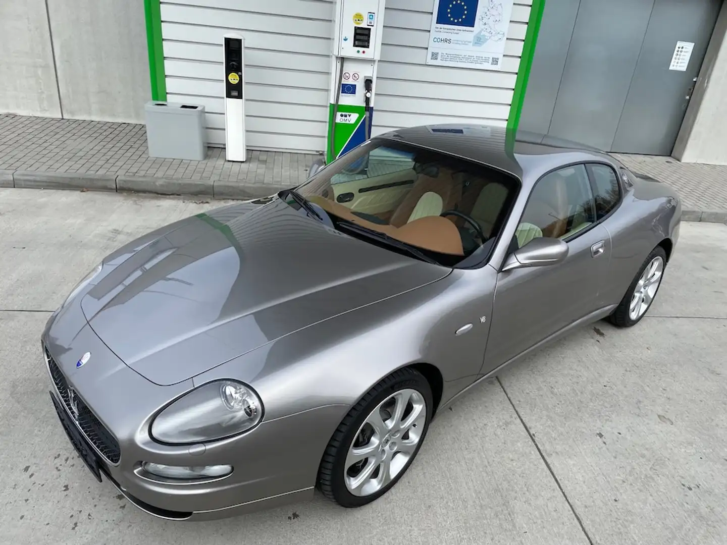 Maserati 4200 4200 GT Cambiocorsa MY05*letzt. Facelift*Navi siva - 1