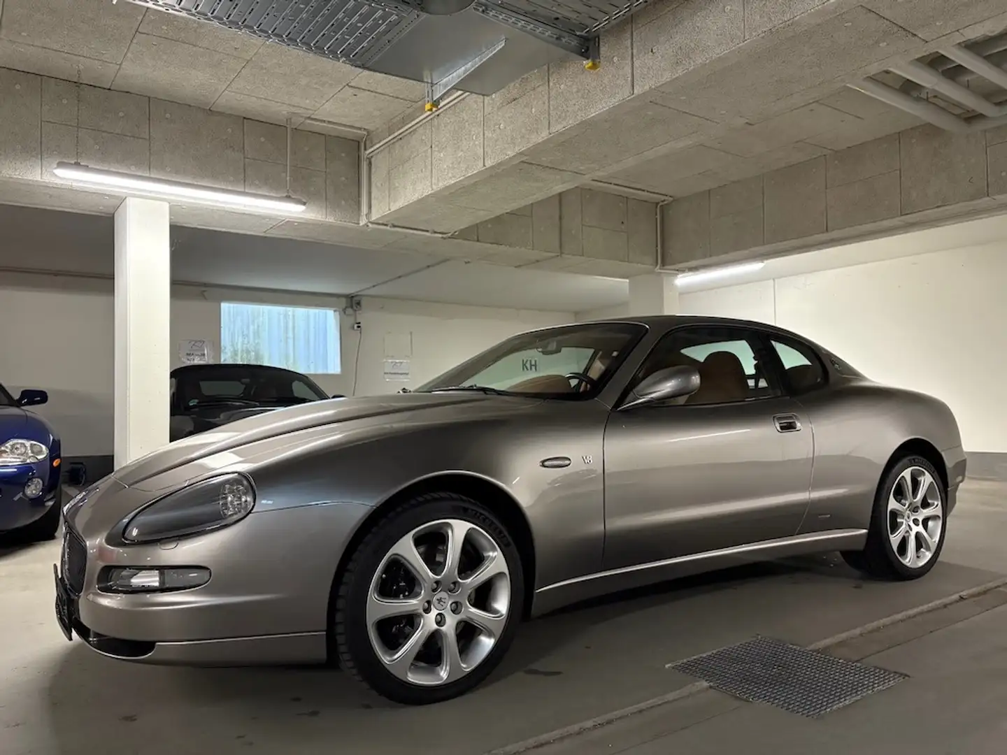 Maserati 4200 4200 GT Cambiocorsa MY05*letzt. Facelift*Navi Gris - 1