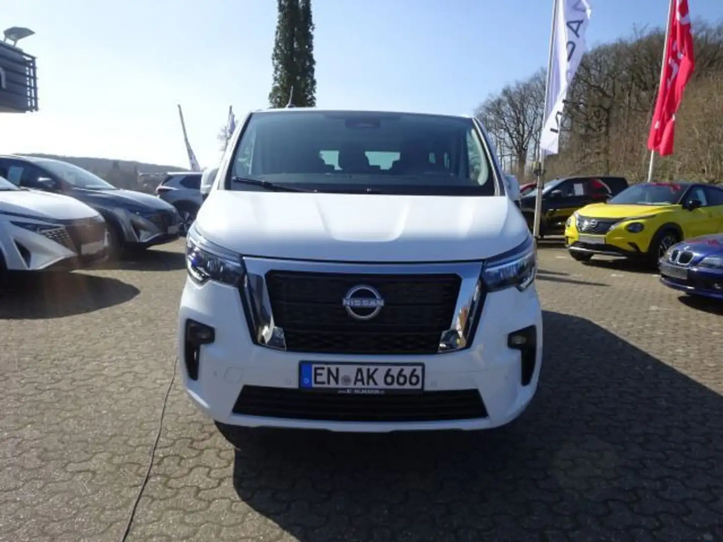 Nissan Primastar Kombi L1H1 2,8t TEKNA Design HK Sitzhe Blanco - 2