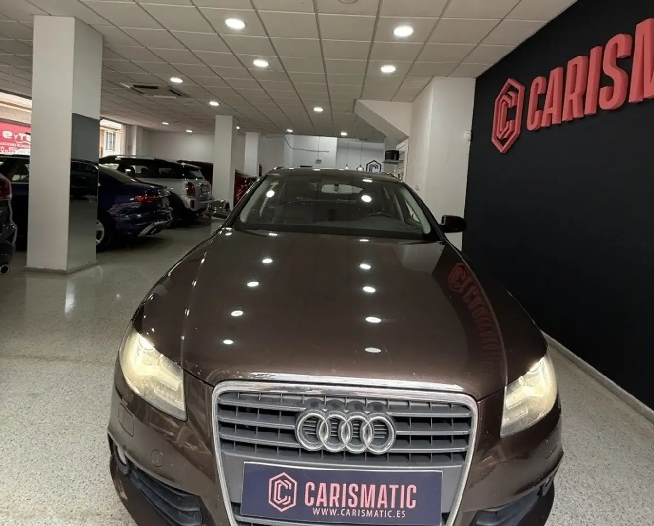 Audi A4 Avant 2.0TDI Multitronic DPF 143 Braun - 2