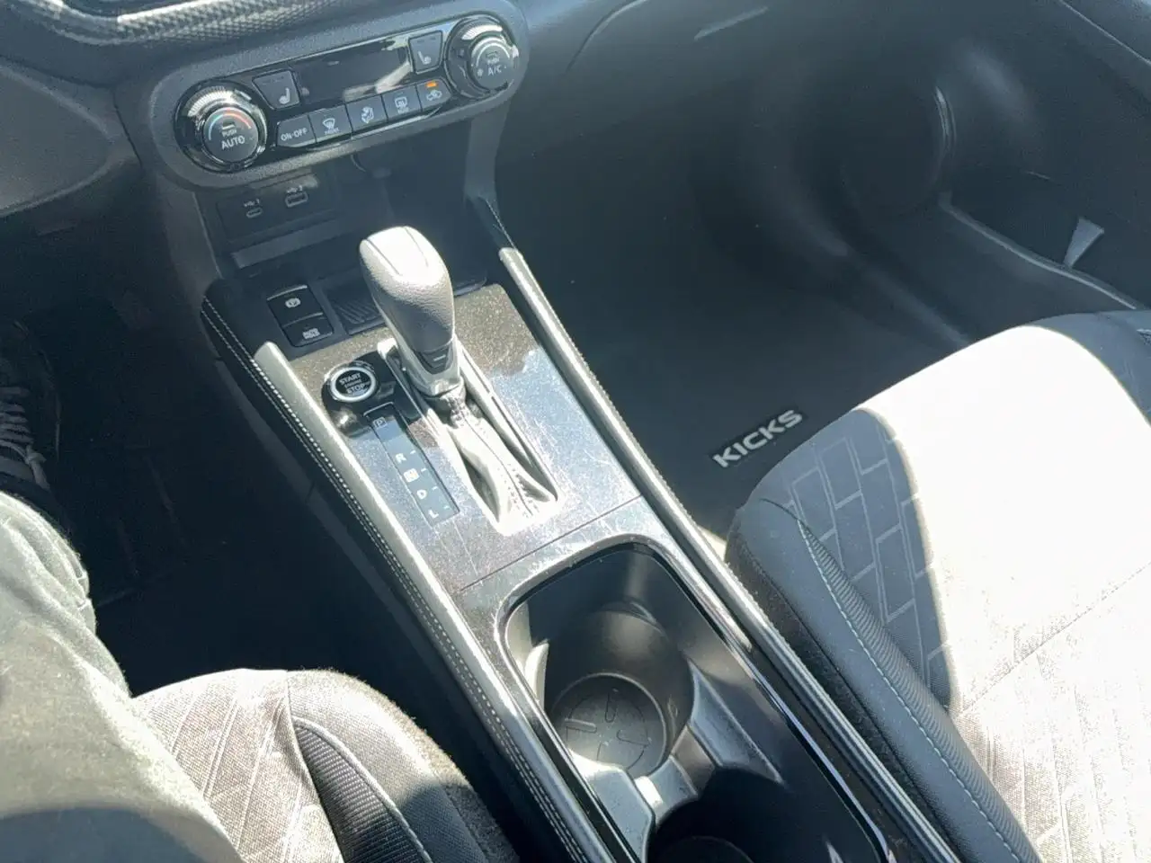 Nissan Kicks снимка Nissan Kicks