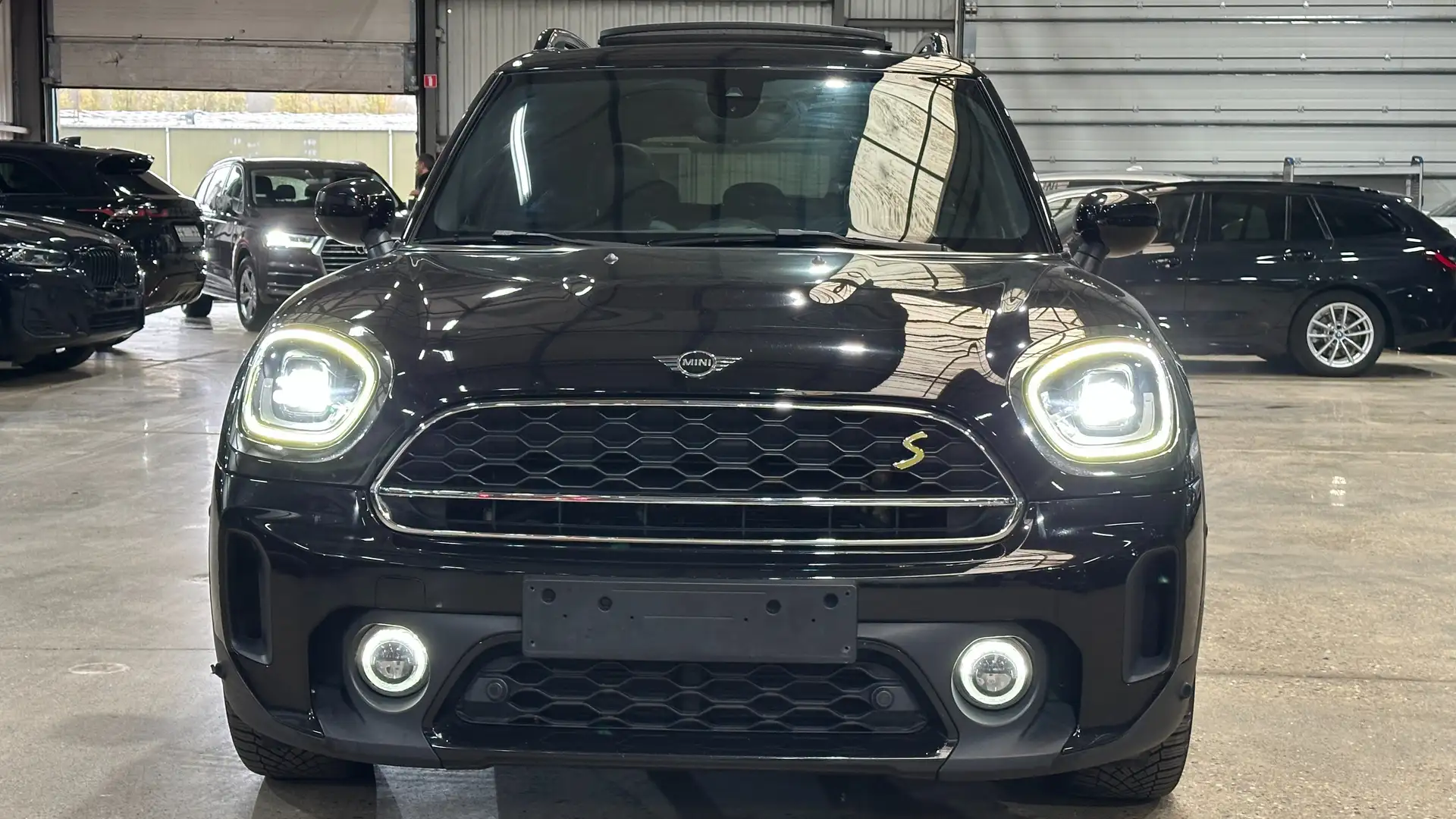 MINI Countryman SE All4 Czarny - 2