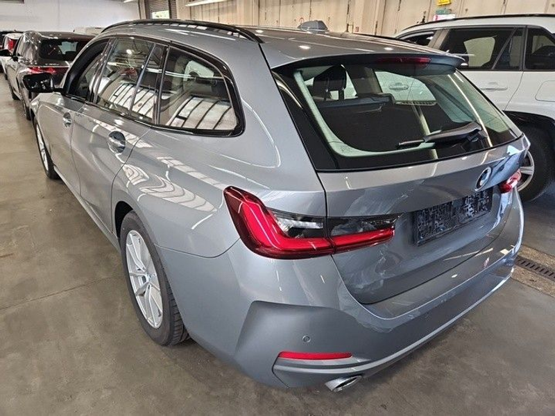 BMW 320 d T xDrive Shadow-Line WIDE*LED*U-FREI*CARPLA — photo 3