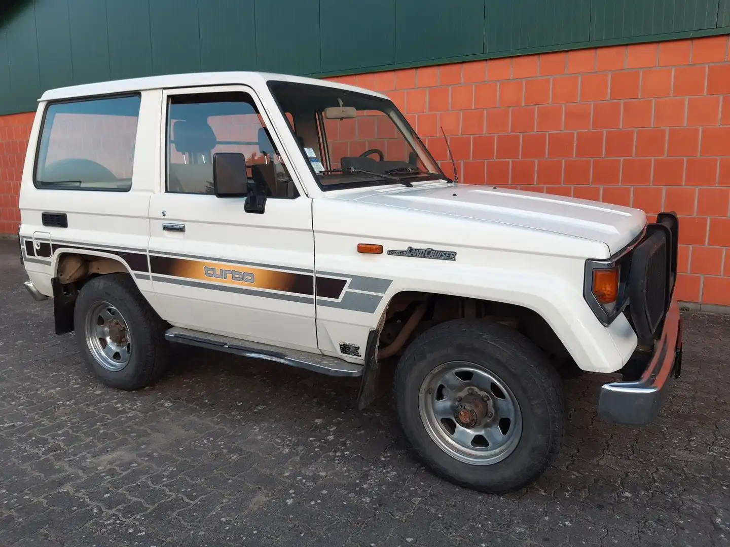 Toyota Land Cruiser LJ 70 - 2,4 Turbo - Diesel Weiß - 1