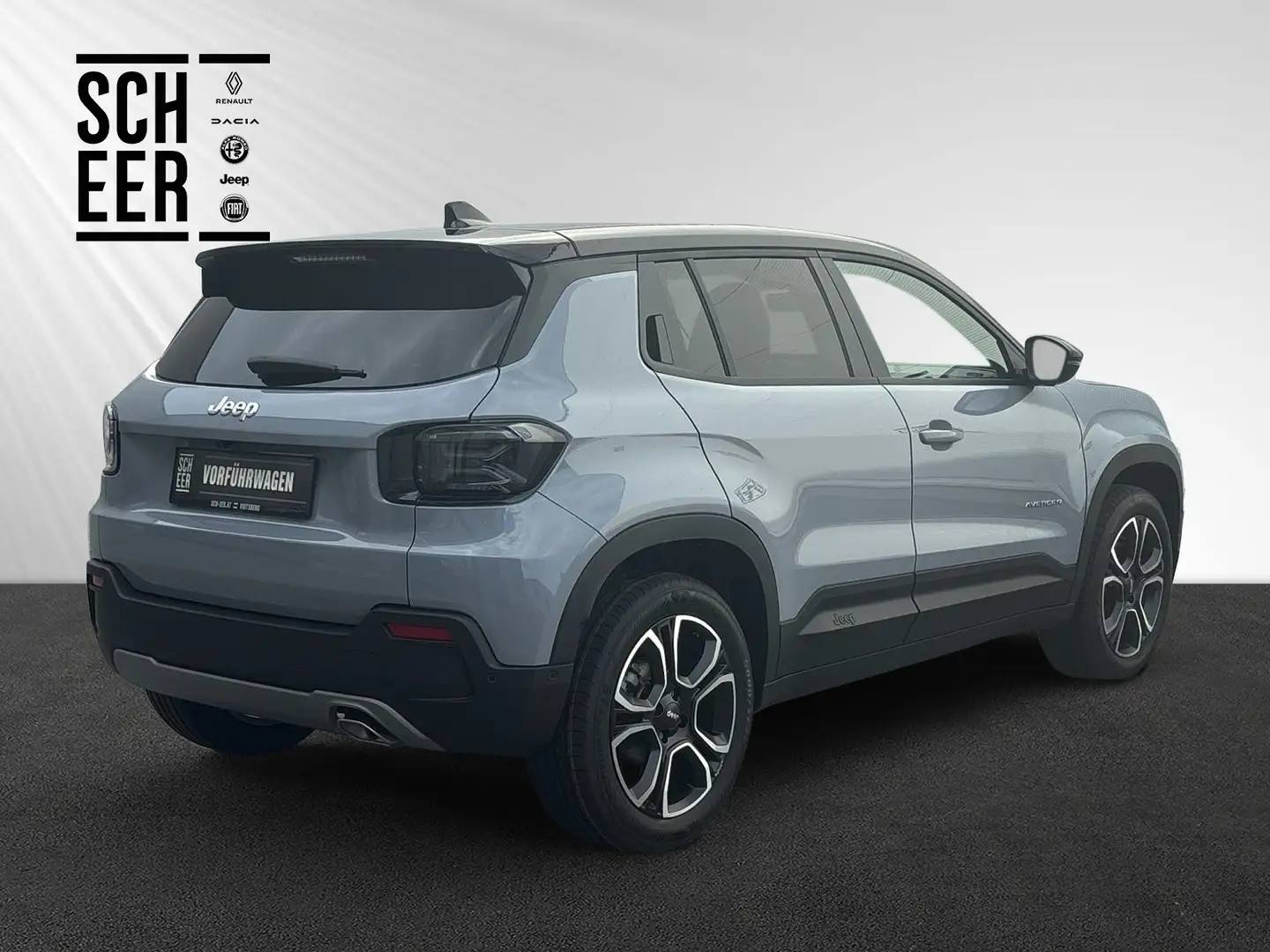 Jeep Avenger Altitude e-Hybrid 1.2 e-DCT6 Grau - 2