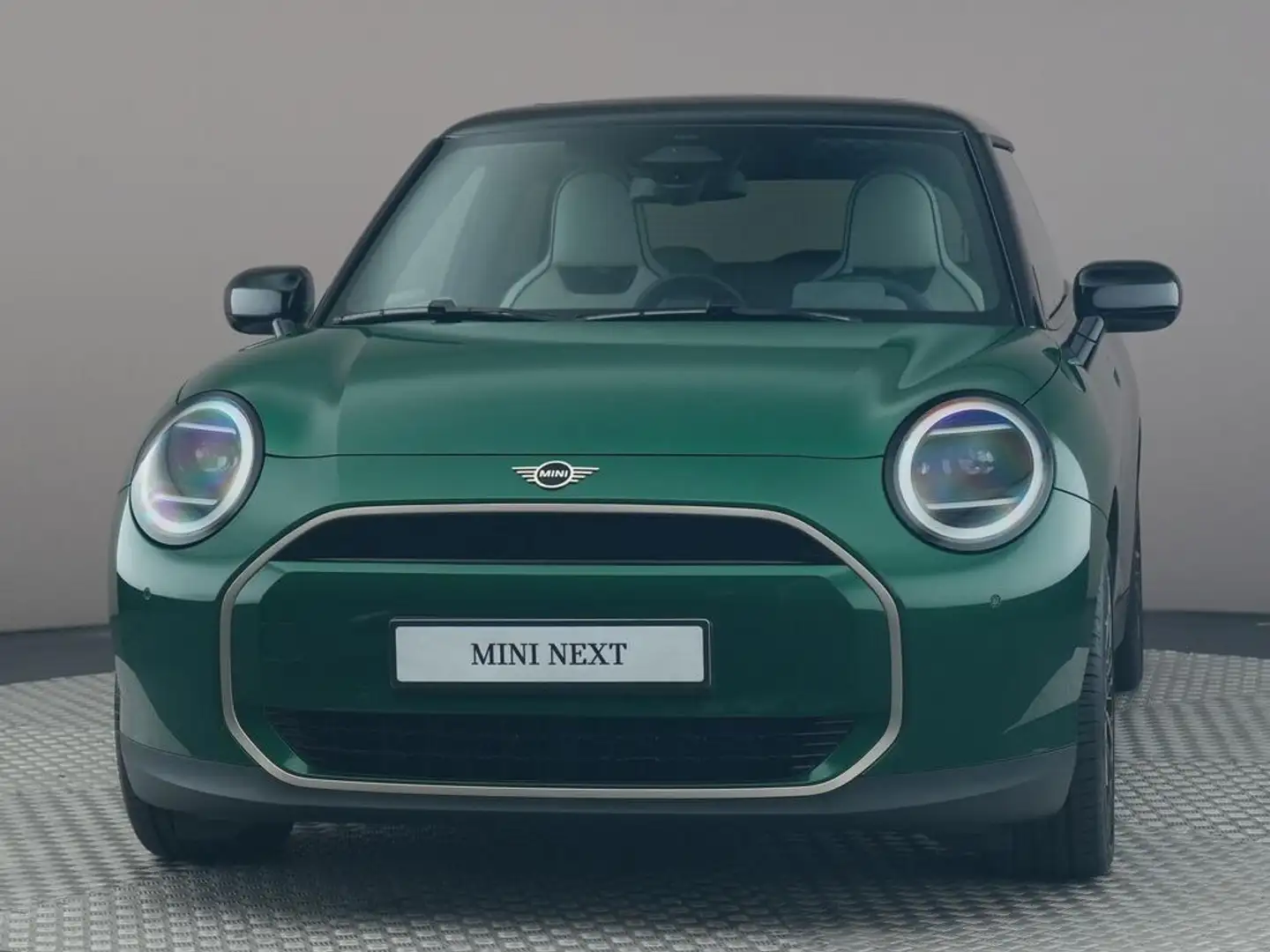 MINI Cooper E Favoured M 40.7 kWh Зелений - 2