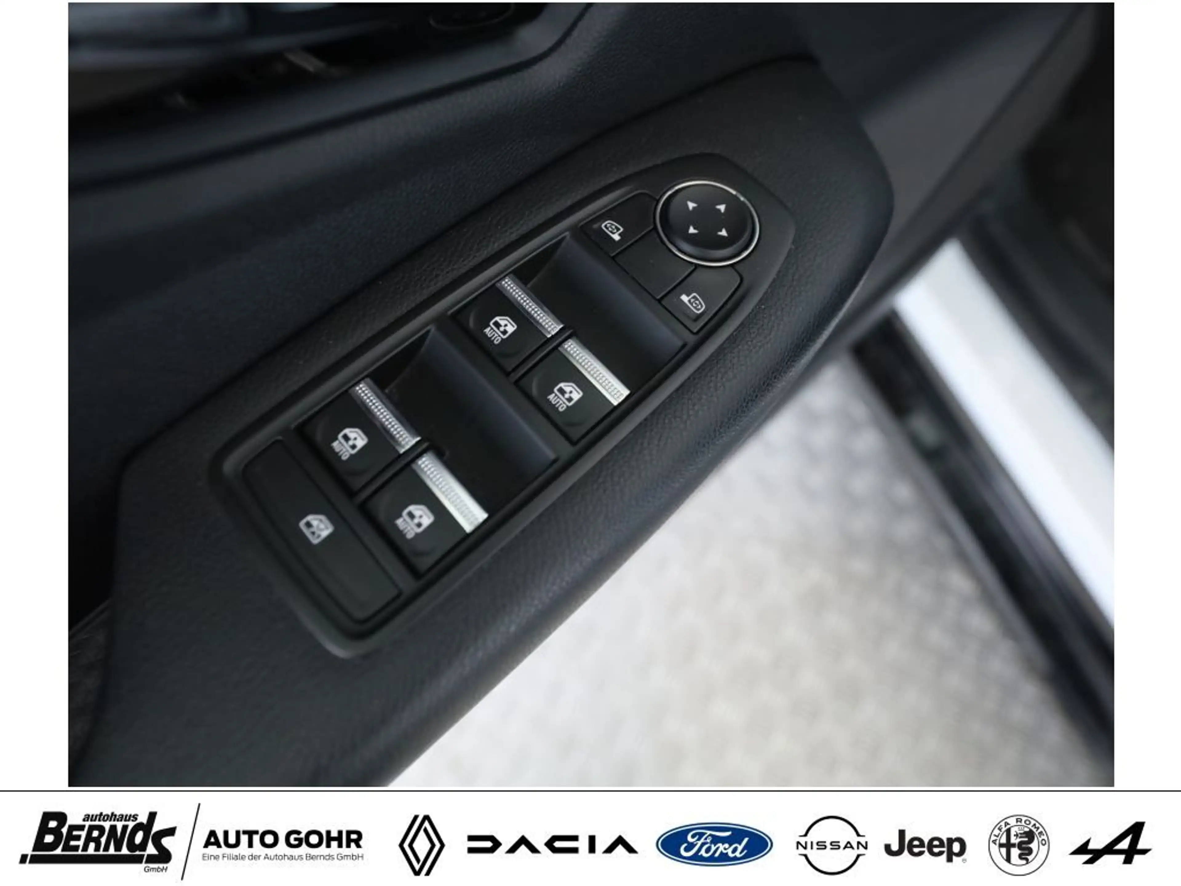 Renault Megane E-Tech EV40 130hp boost charge Equilibre WÄRMEPUMPE PDC — photo 14