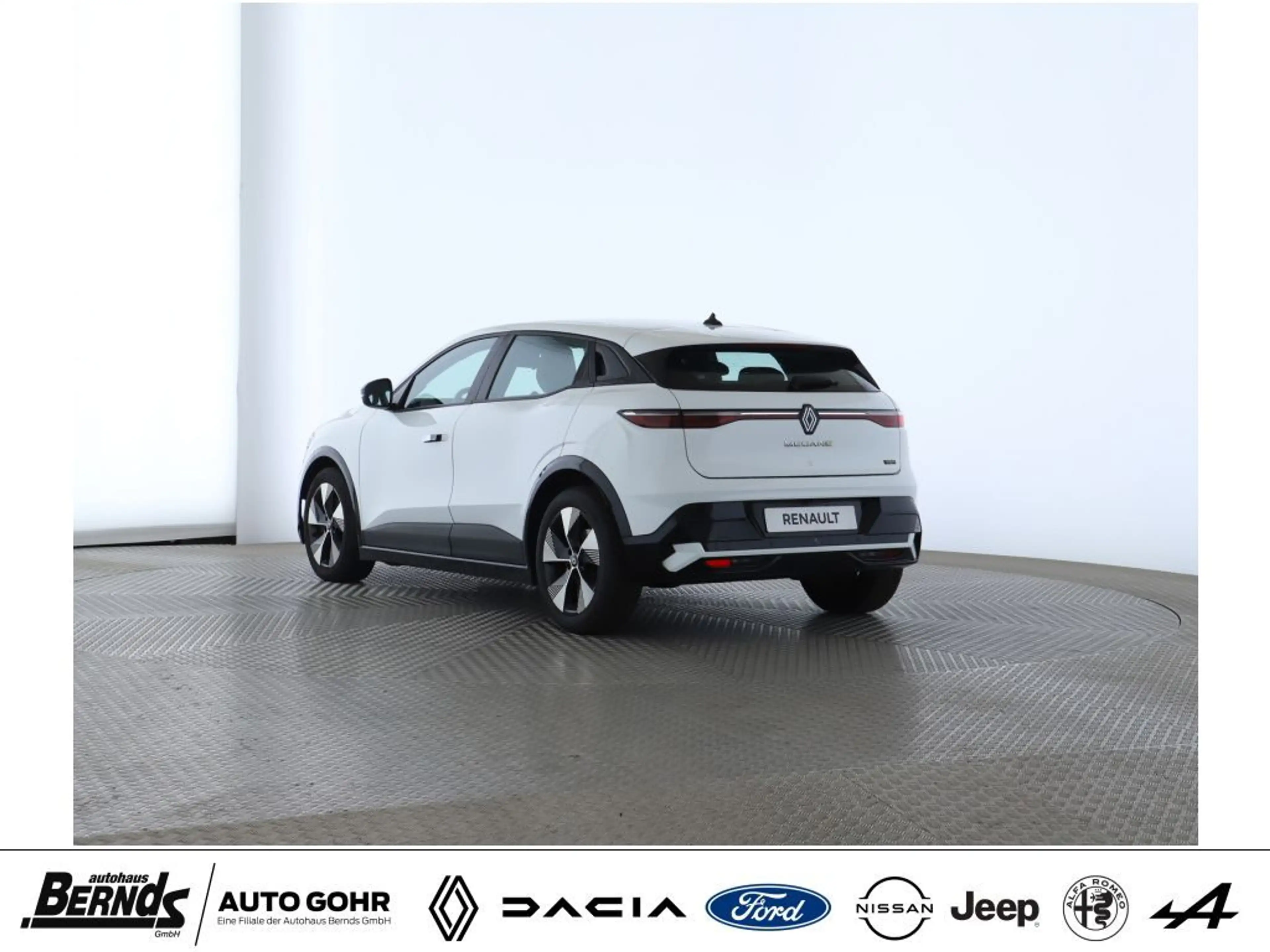 Renault Megane E-Tech EV40 130hp boost charge Equilibre WÄRMEPUMPE PDC — photo 9