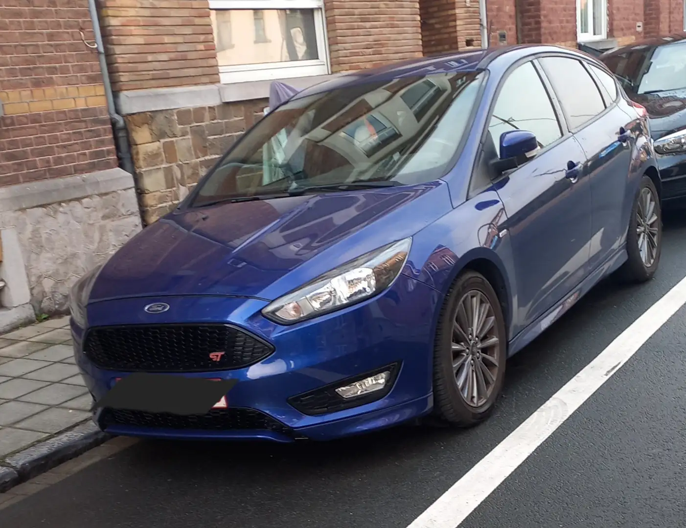 Ford Focus 1.0 EcoBoost ST-Line Blauw - 1