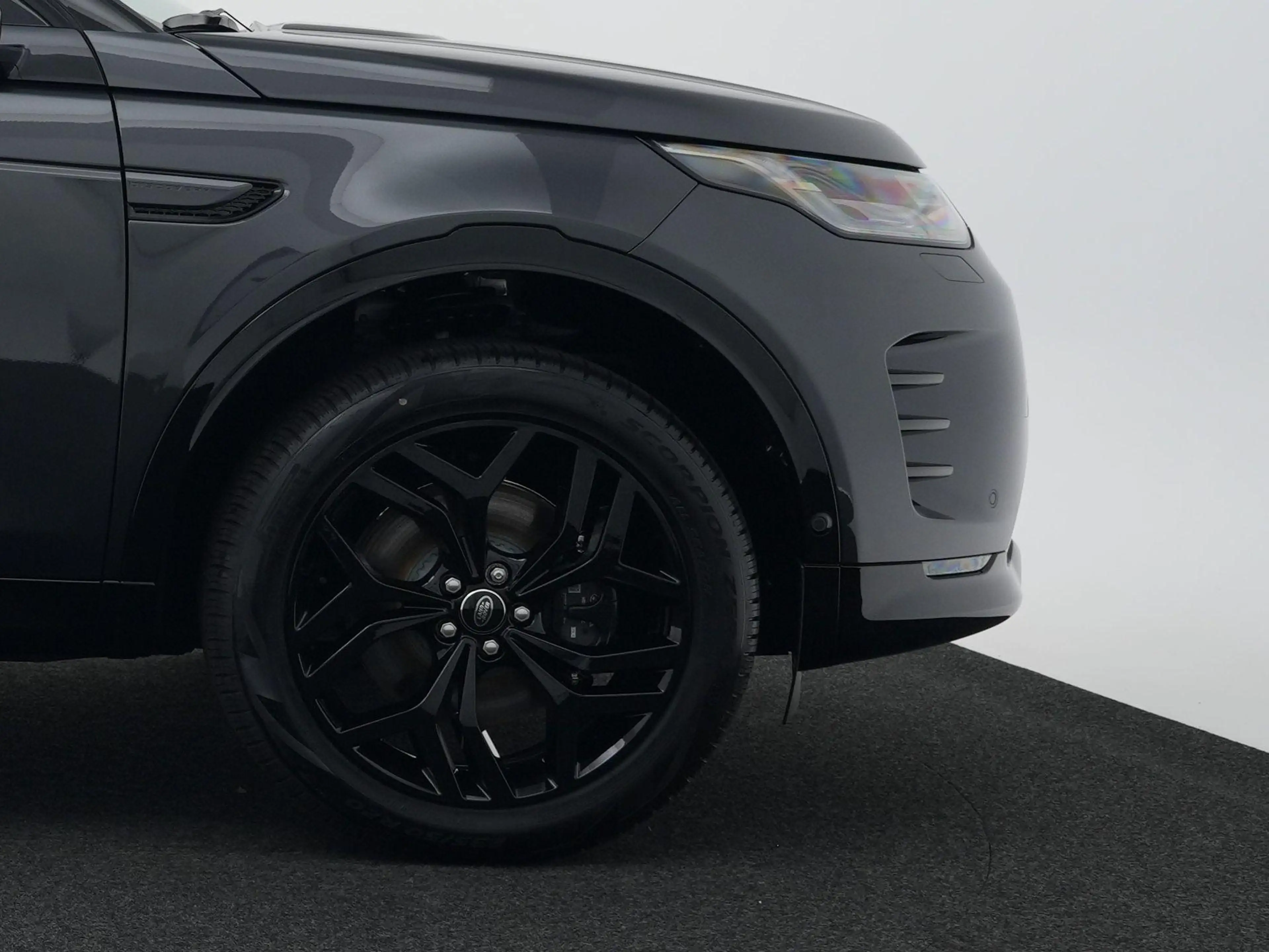 Land Rover Discovery Sport 1.5 P270e PHEV Business Landmark Edition | Cold Cl — photo 9