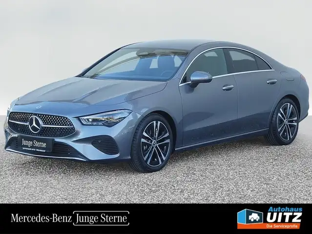 Mercedes-Benz CLA 200 d Coupé +KeyGo+MultiBeam+Winter+RFK