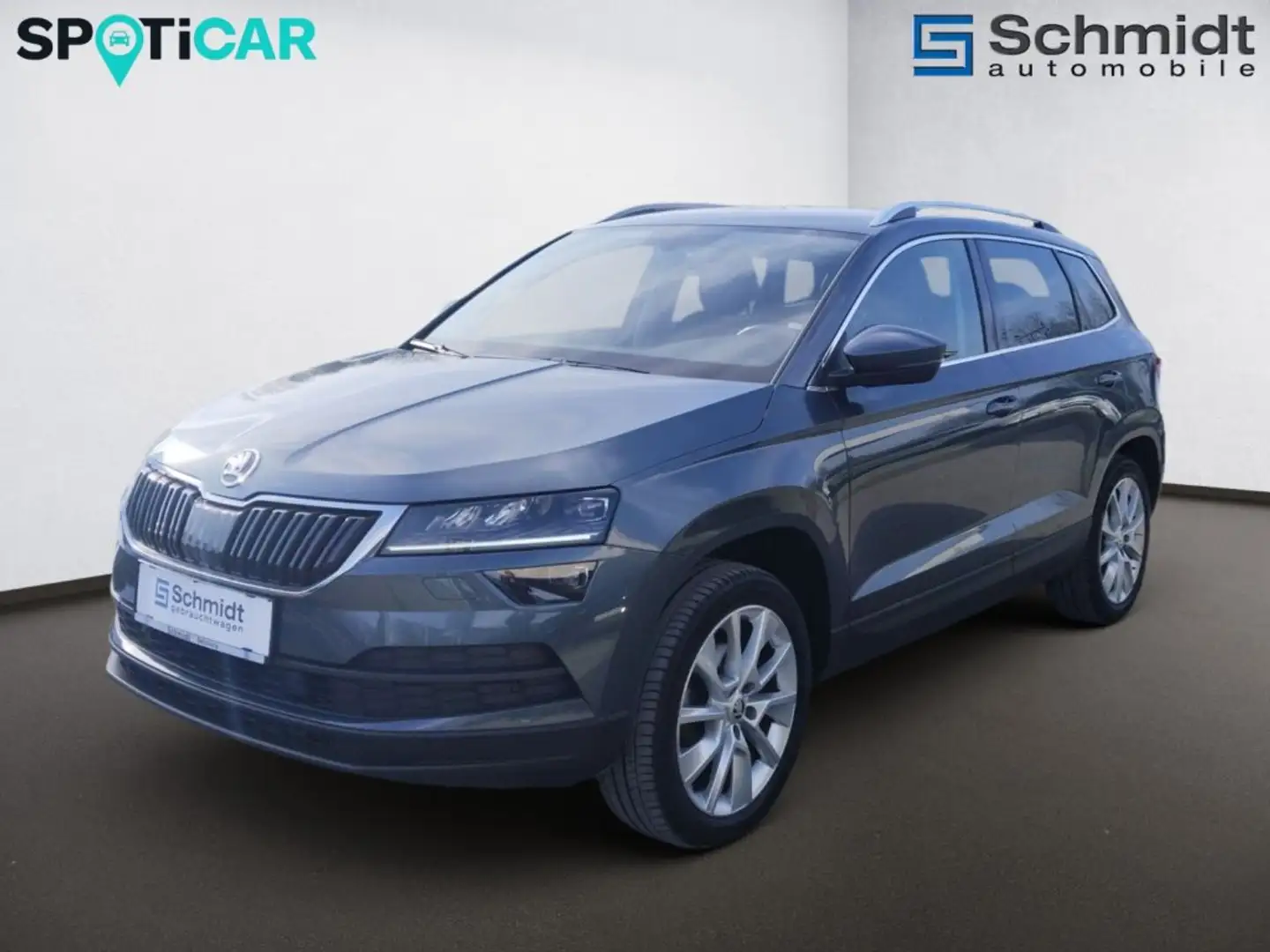 Skoda Karoq 1,0 TSI Style mit AHK Grau - 2