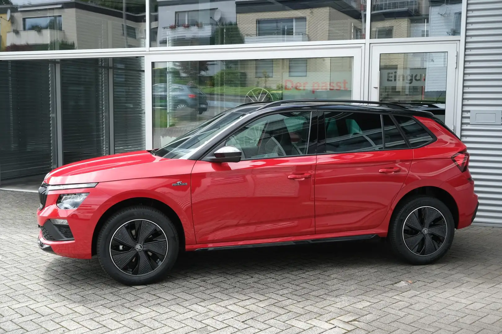 Skoda Kamiq Monte Carlo 1.0 TSI Matrix Panodach Kamera Gara... Rouge - 2