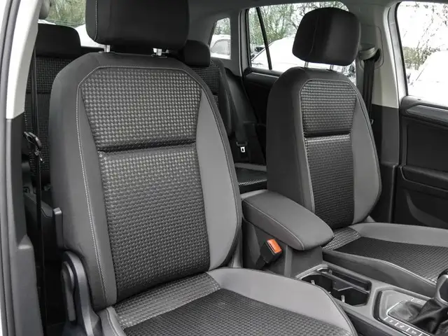 Volkswagen Tiguan view 7