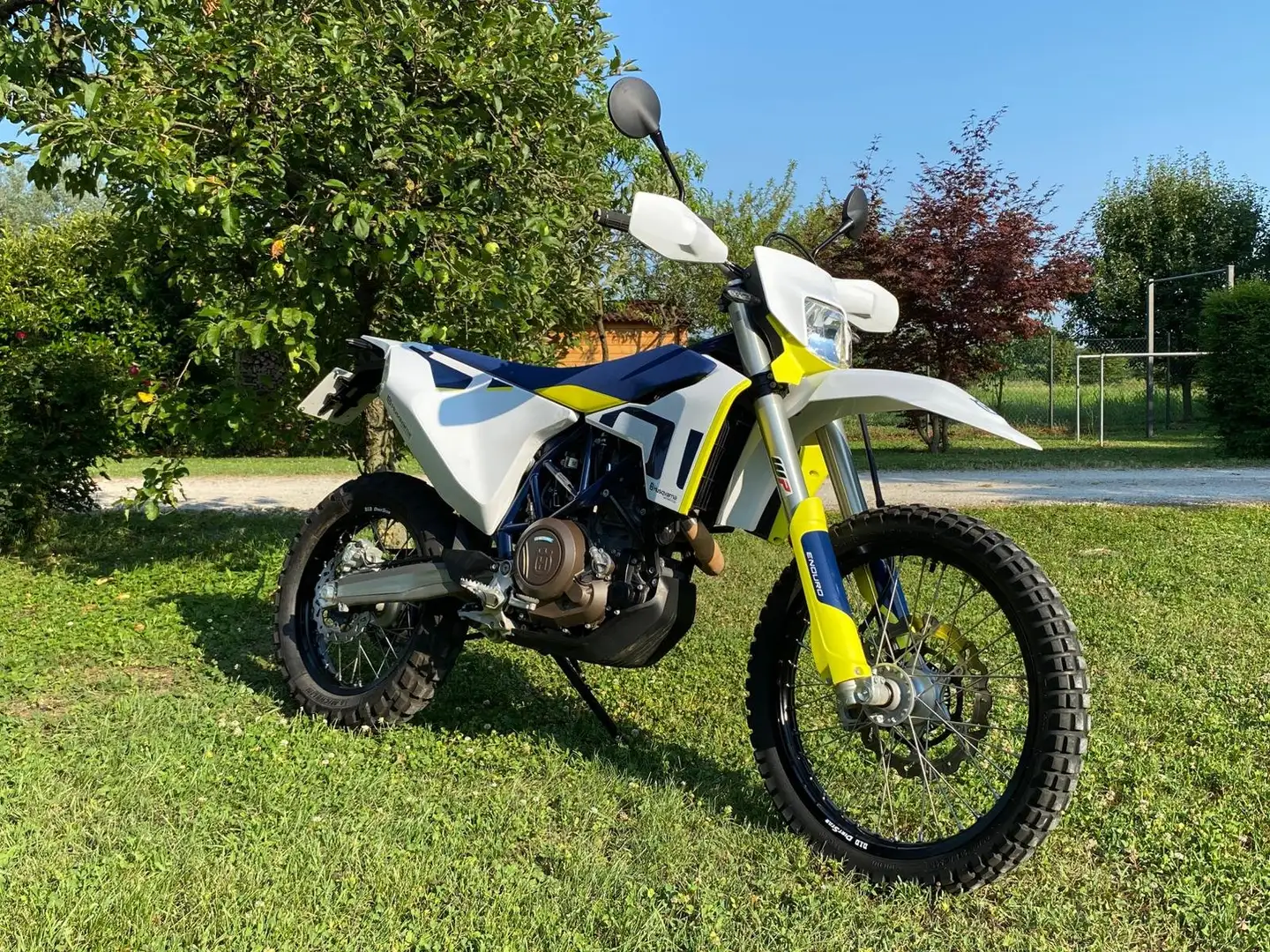 Husqvarna 701 Enduro Bianco - 2