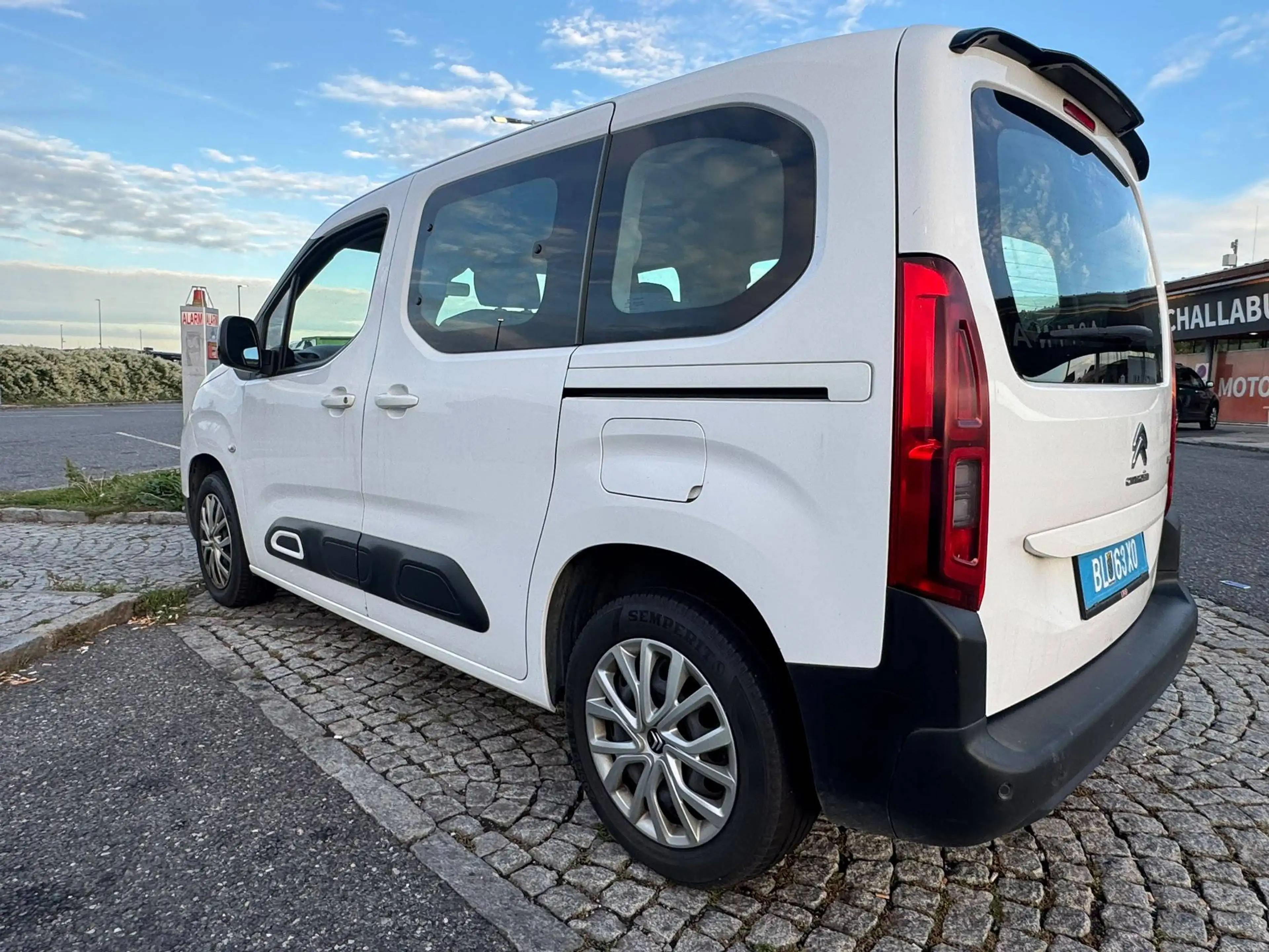 Citroen Berlingo Feel M — photo 3